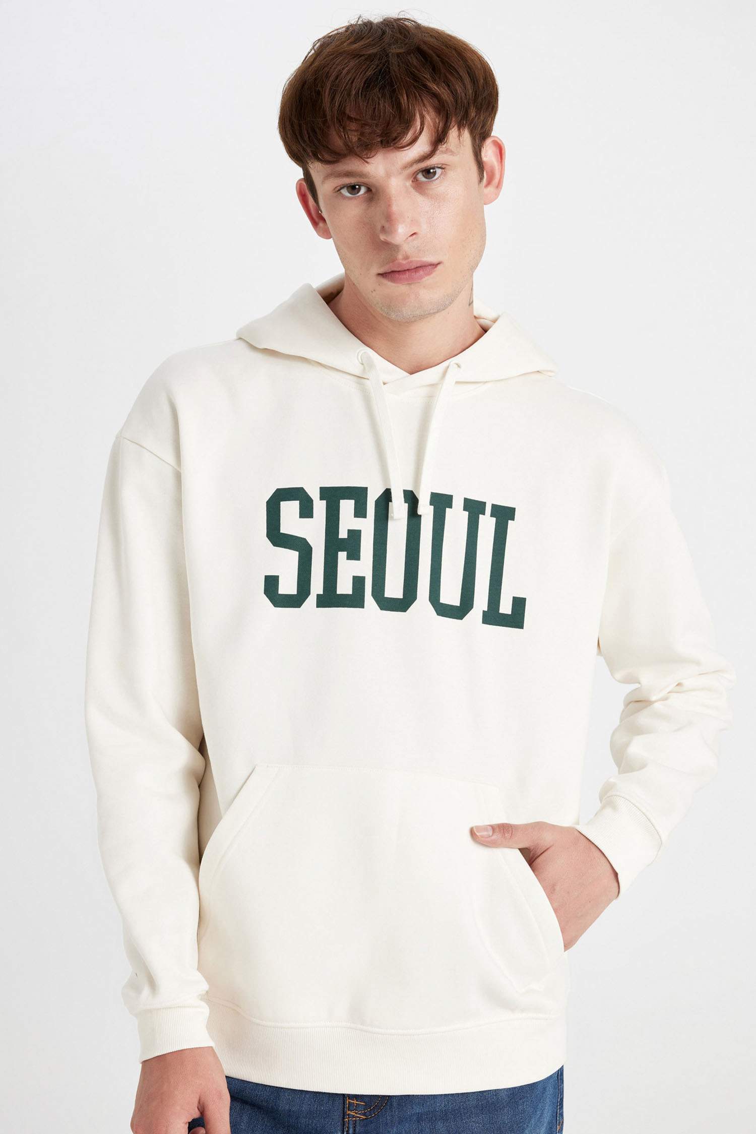 Boxy Fit Kapüşonlu Cepli Baskılı Sweatshirt