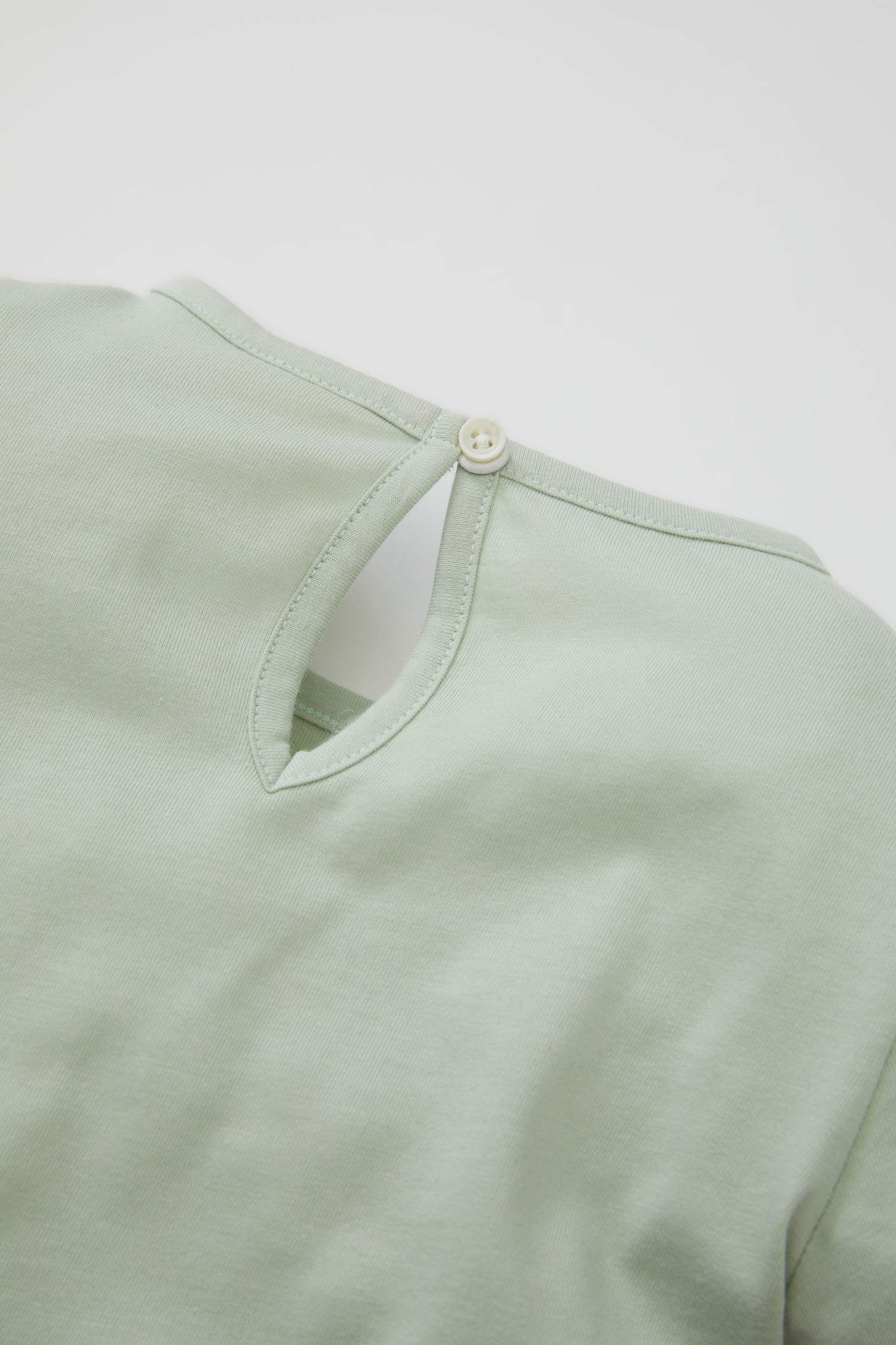 طقم بيجاما بناتي قصة عادية بطبعة قوس قزح - قطعتين