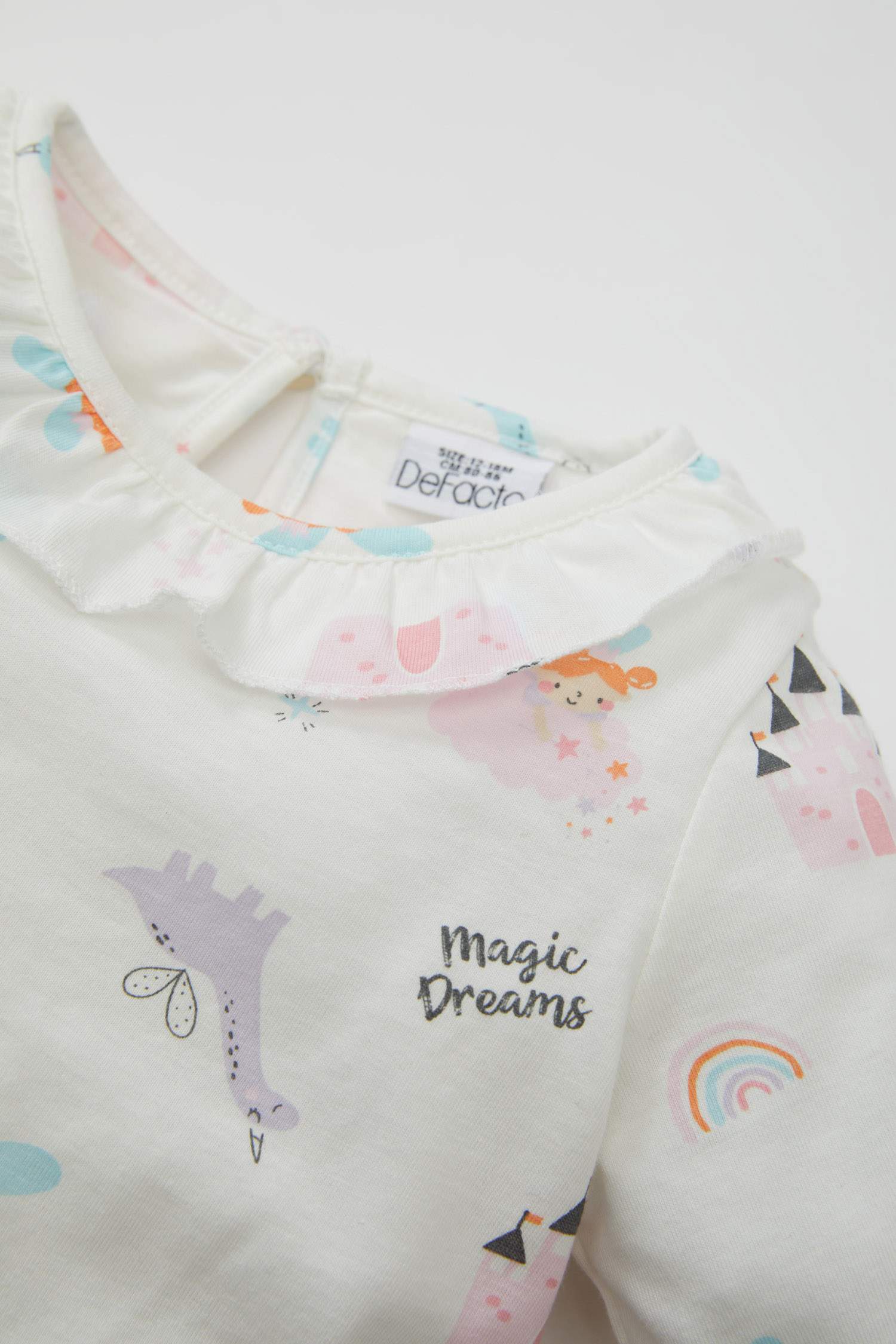 طقم بيجاما بيبي بناتي ممشط قصة عادية - قطعتين