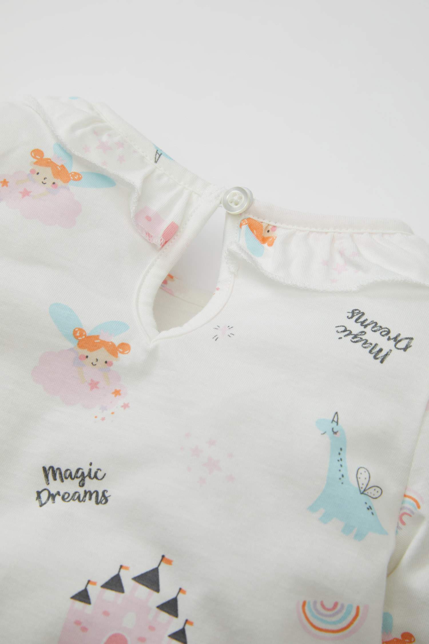 طقم بيجاما بيبي بناتي ممشط قصة عادية - قطعتين