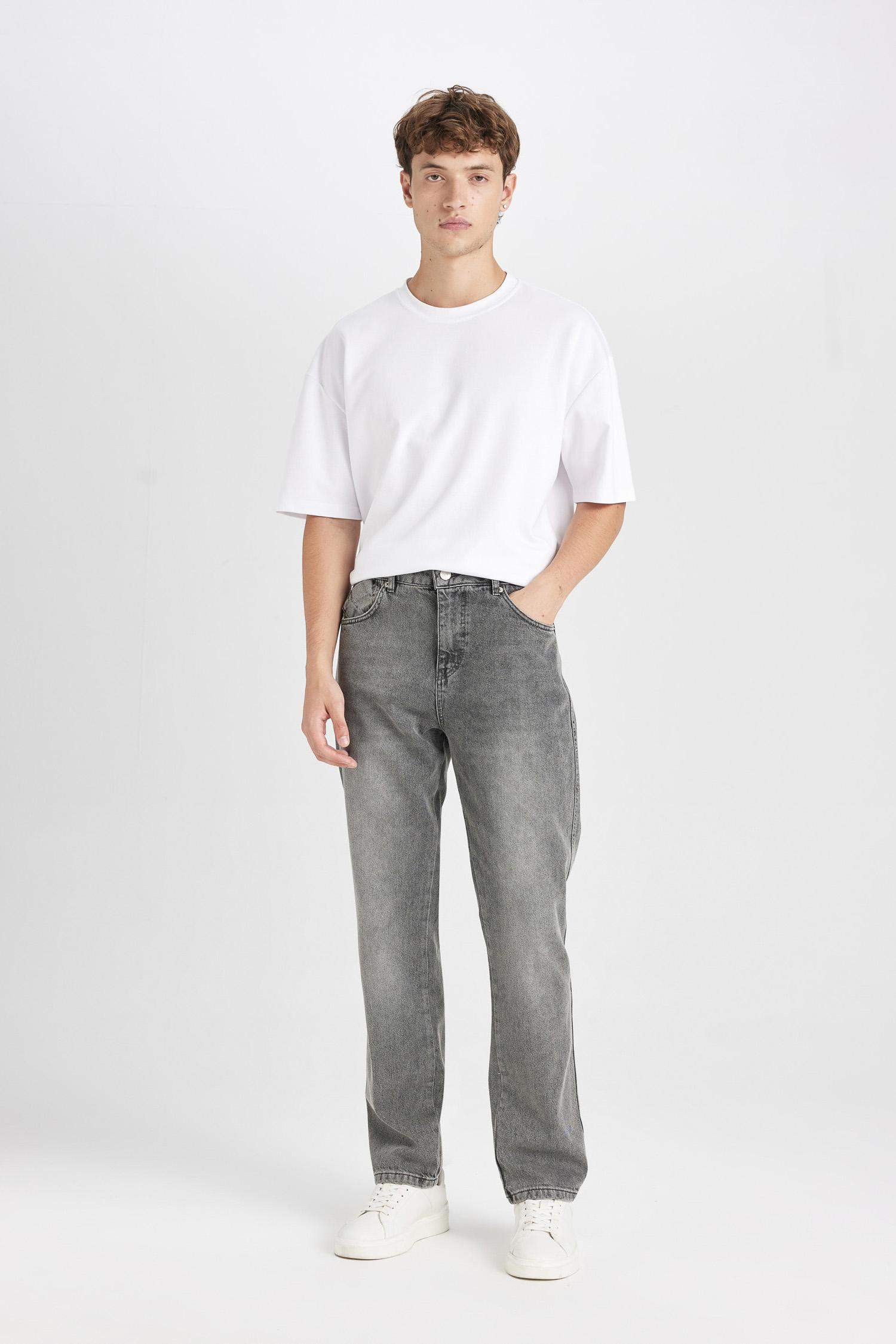 %100 Pamuk Straight Fit Normal Kalıp Normal Bel Boru Paça Jean Pantolon