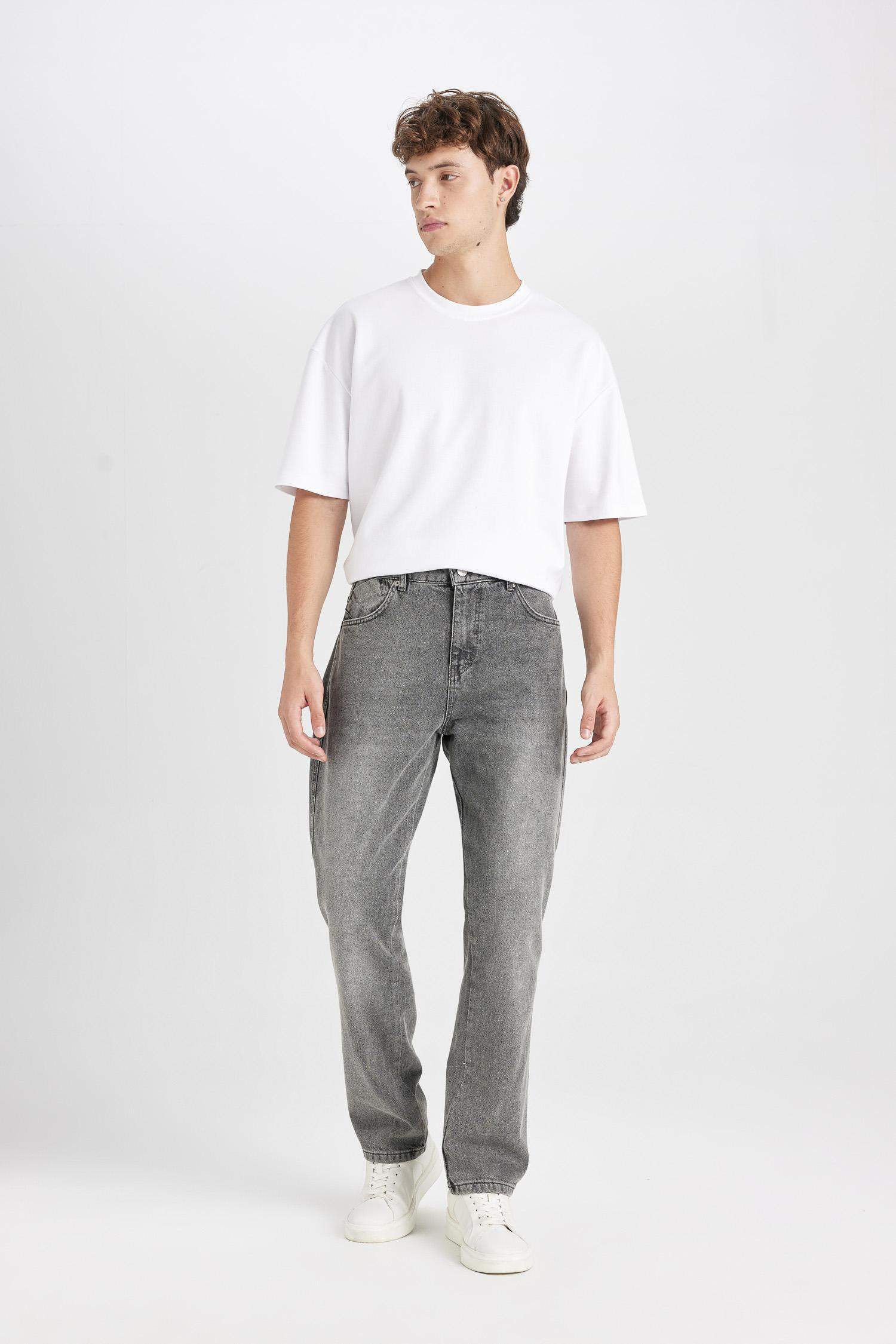 %100 Pamuk Straight Fit Normal Kalıp Normal Bel Boru Paça Jean Pantolon