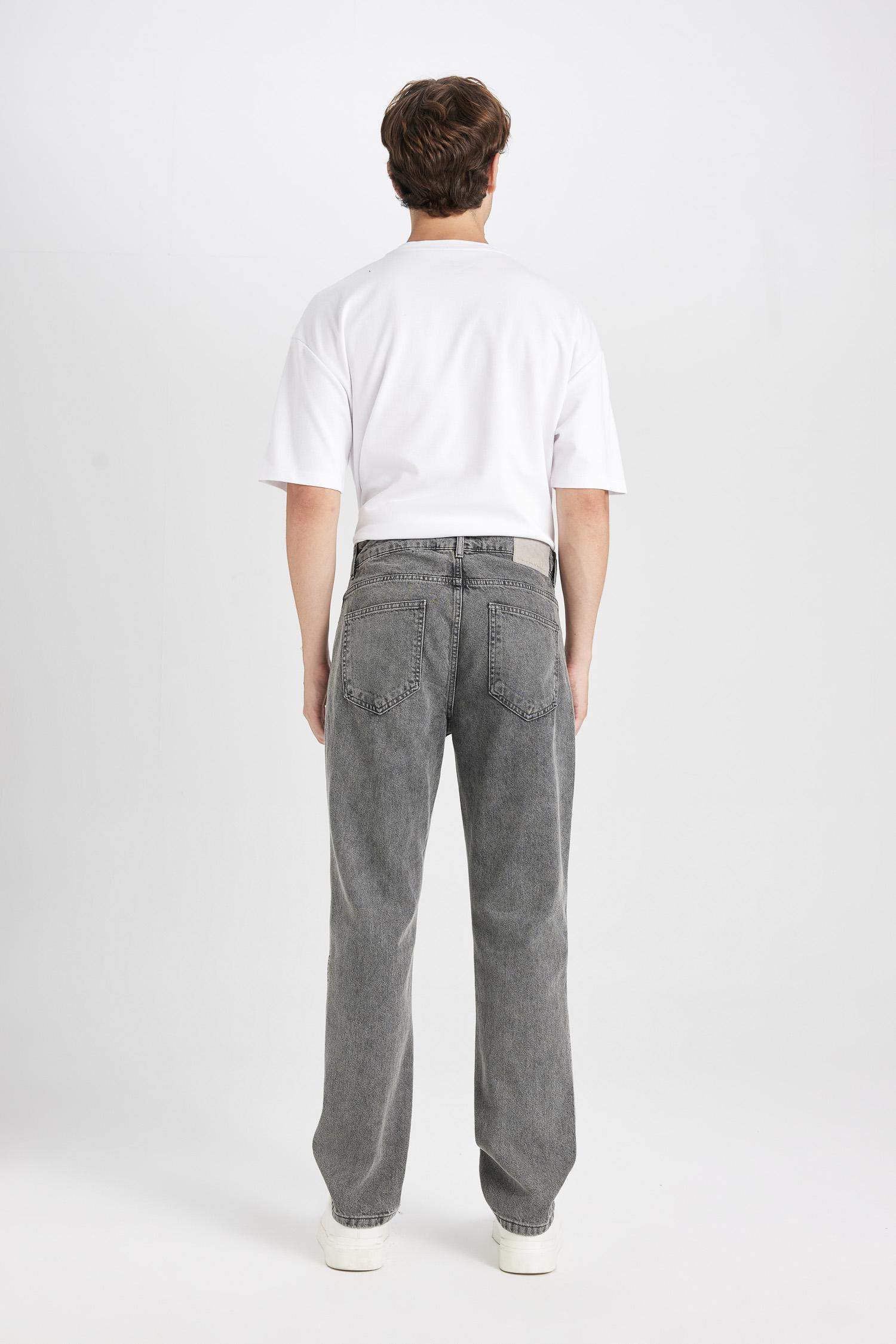 %100 Pamuk Straight Fit Normal Kalıp Normal Bel Boru Paça Jean Pantolon