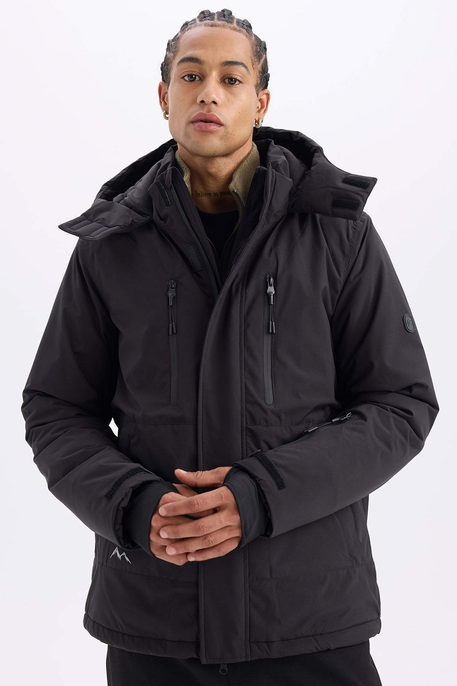 DeFactoFit Su İtici Rüzgar Geçirmez Kapüşonlu Polar Astarlı Ultra Korumalı Sıcak Tutan Kayak Montu