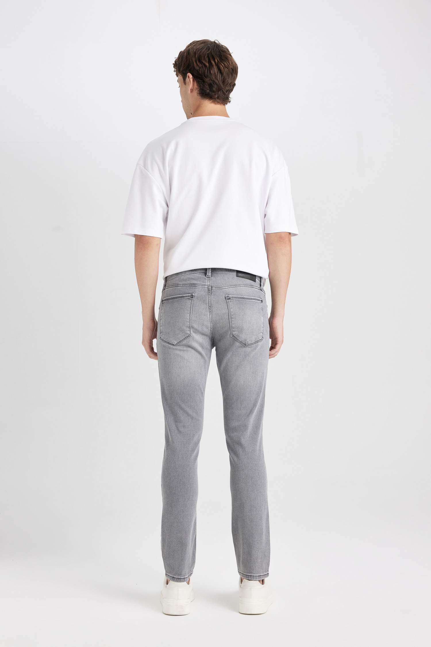 بنطلون جينز بيدرو سليم فيت