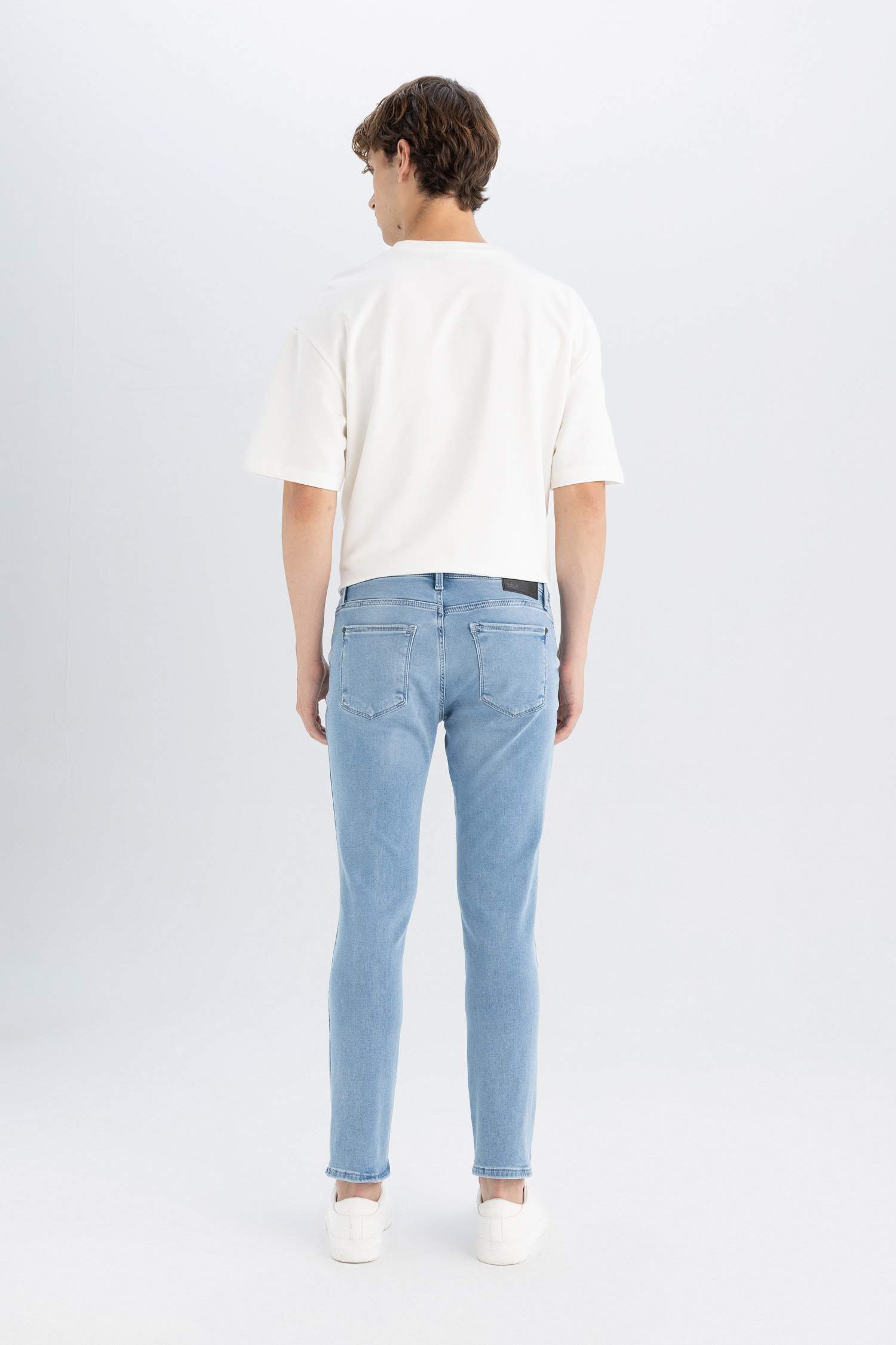 سروال جينز بيدرو سليم فيت بخصر عادي