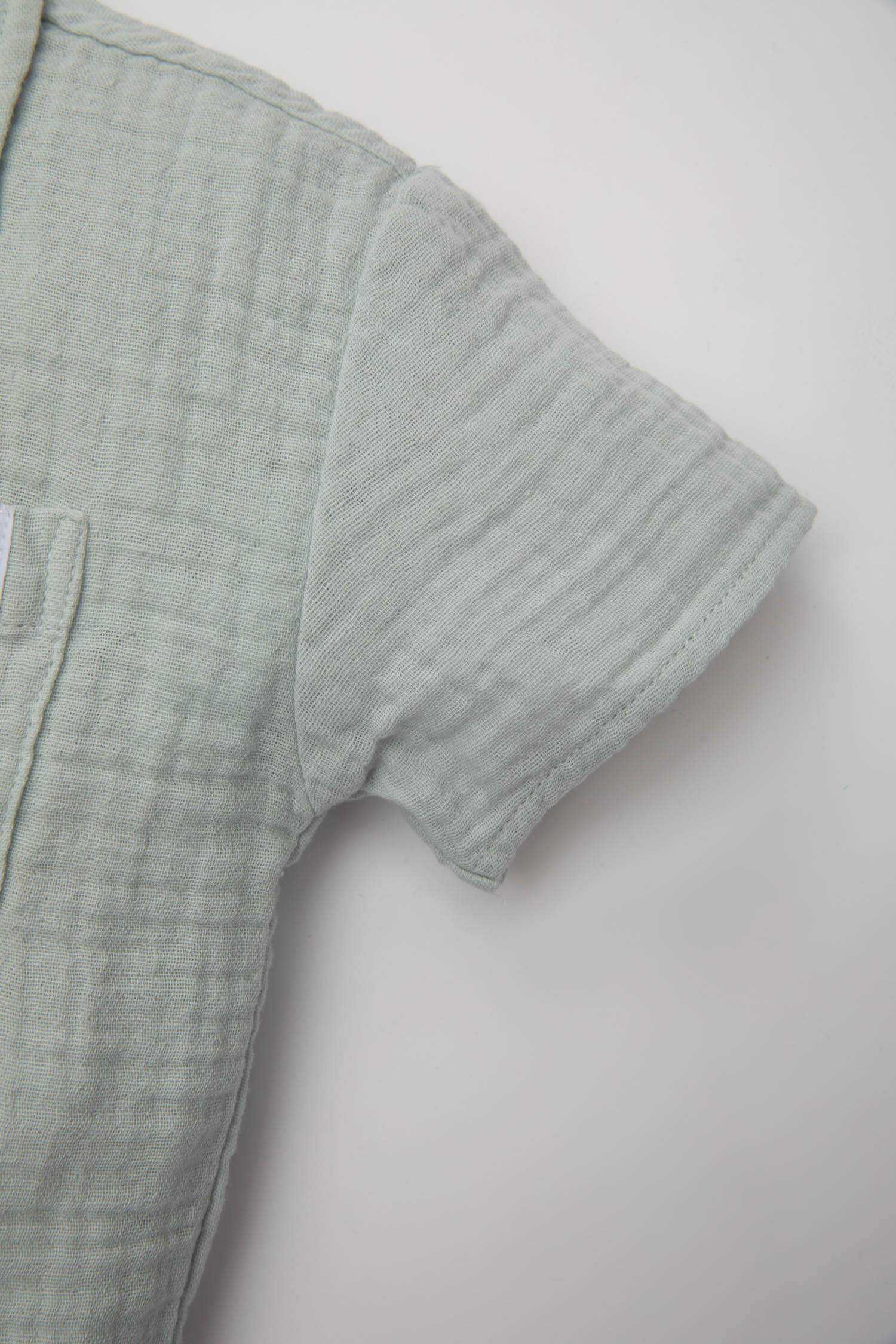 Erkek Bebek Apaş Yaka Müslin Kısa Kollu Gömlek