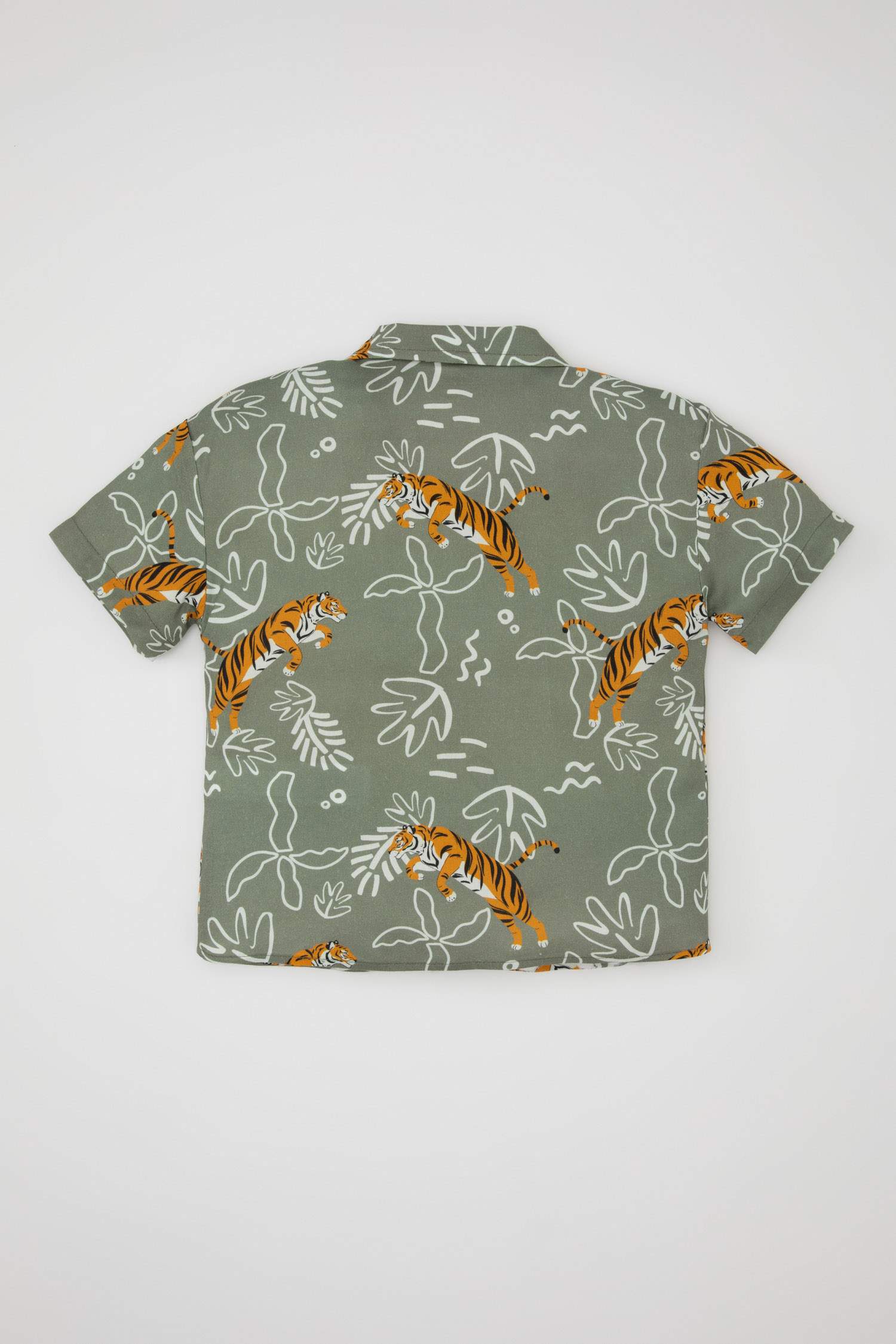 قميص ولادي نص ردن قصة عادية بياخة عالية