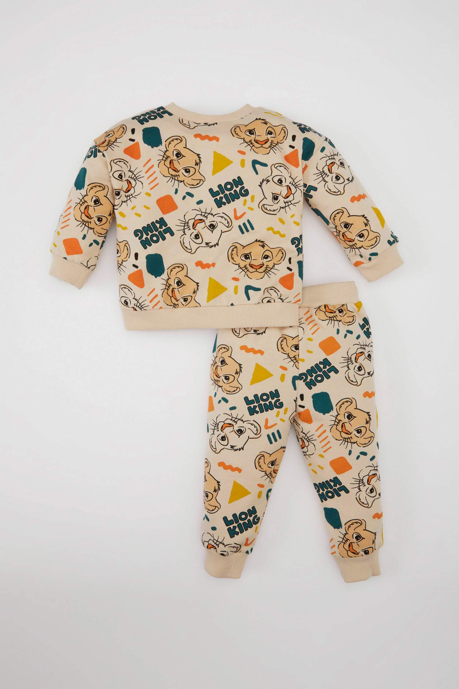 طقم بيبي اولادي سويت شيرت وسويت بانتس قصة عادية من ليون كنج - قطعتين