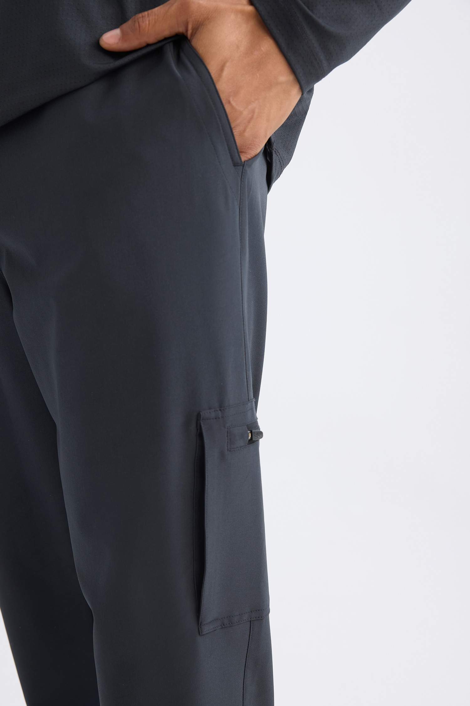 Sporcu Jogger Eşofman Altı Standart Fit Beli Bağcıklı Basic Düz Lastikli Paça Cepli