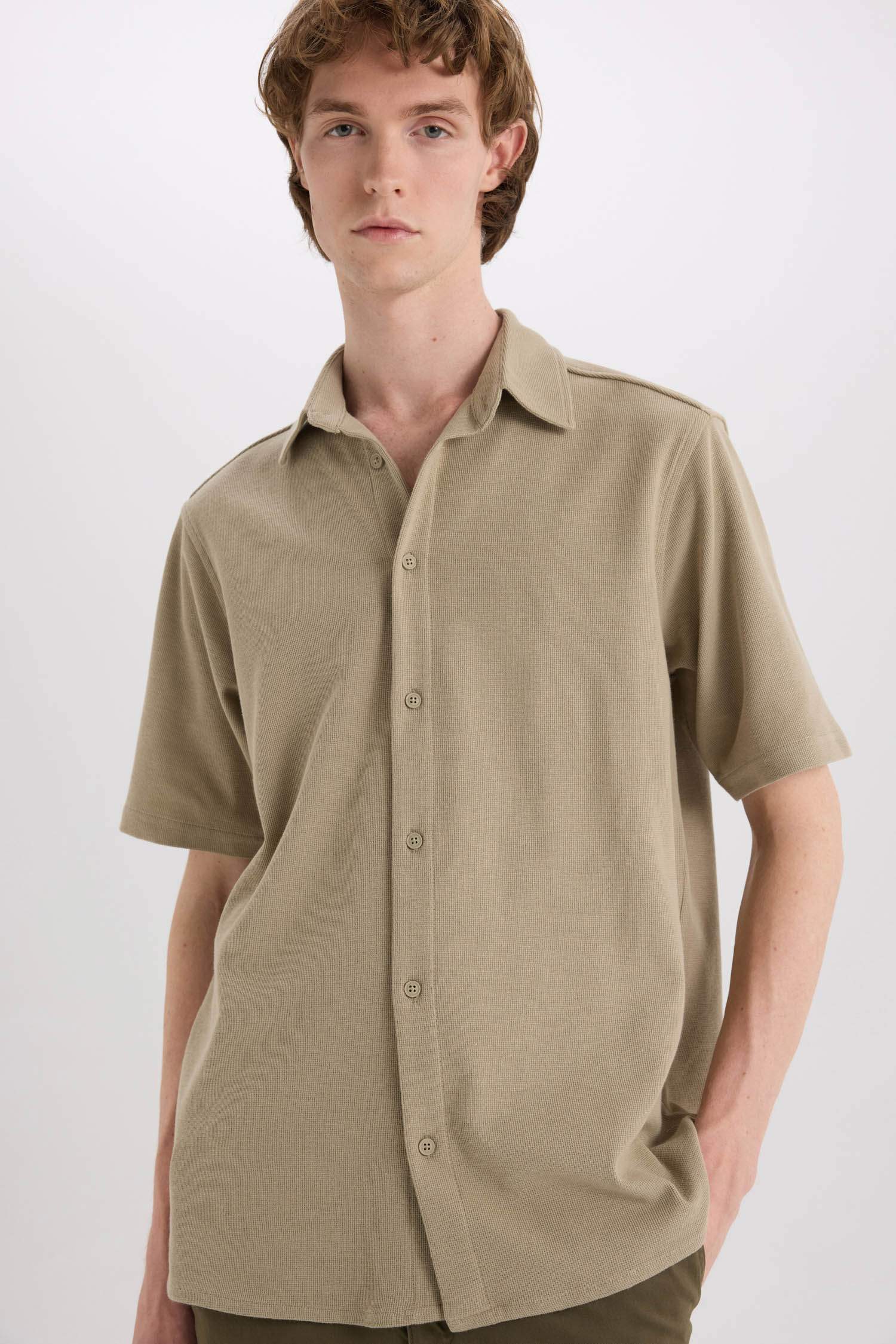 Chemise en coton à manches courtes Coupe régulière