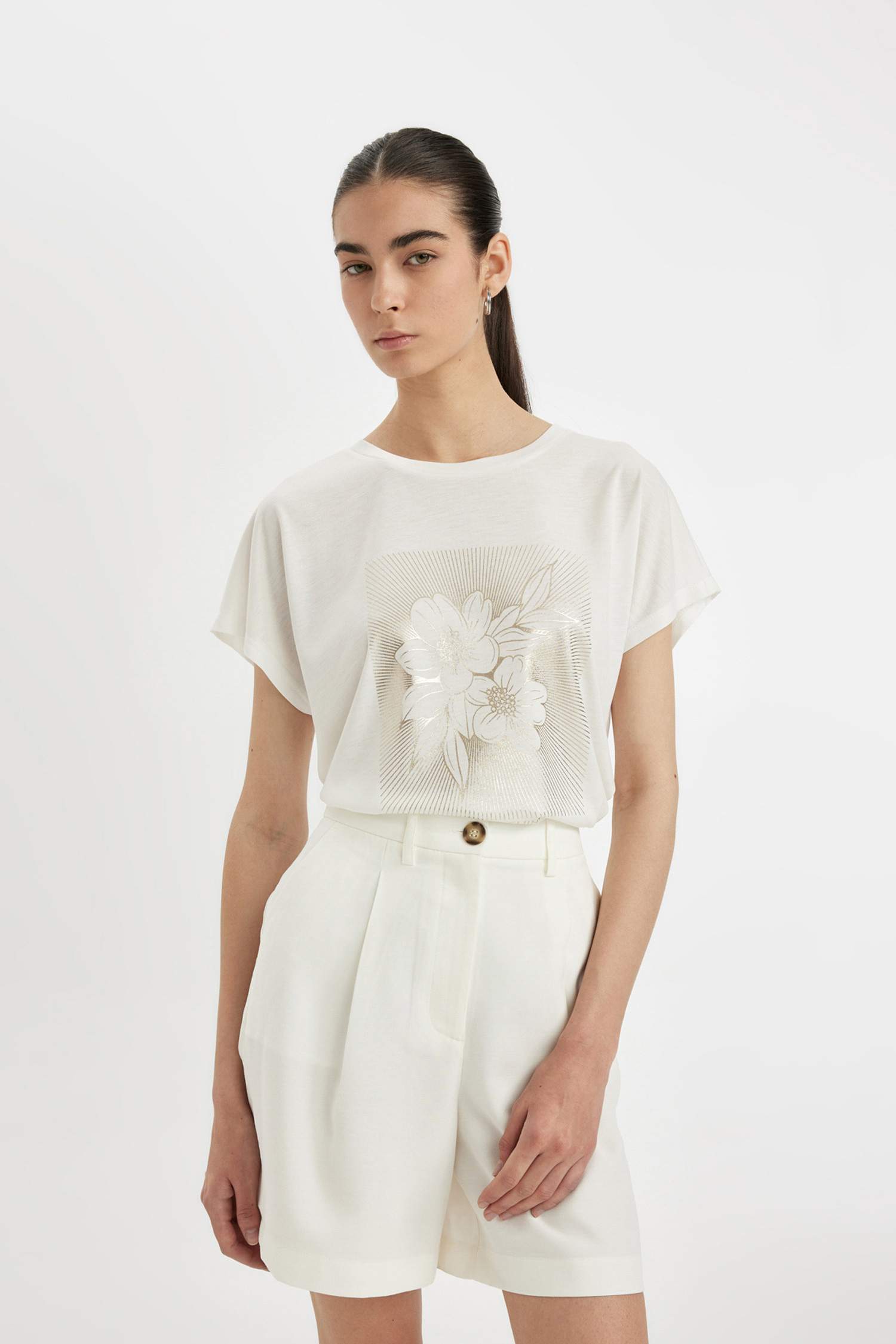 Crew Neck Floral Short Sleeve T-Shirt