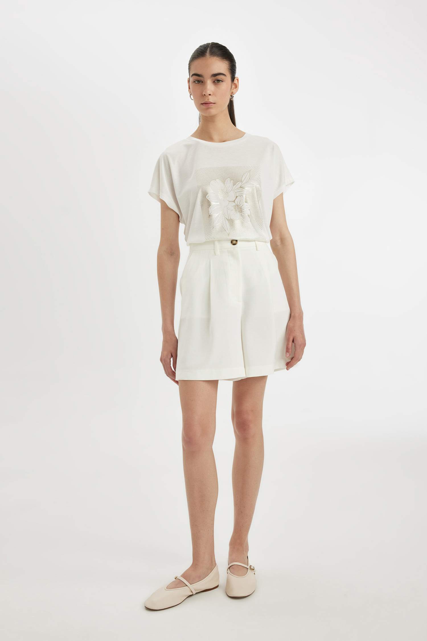 Crew Neck Floral Short Sleeve T-Shirt