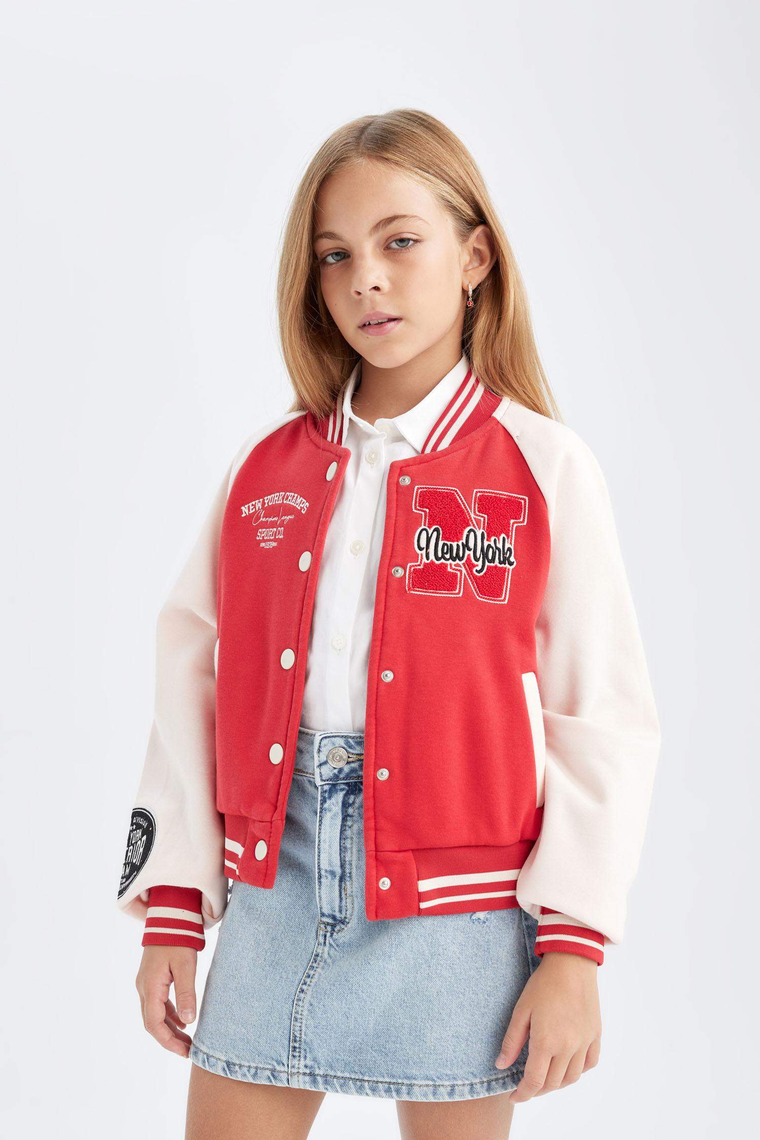 Бомбер с принтом для девочек