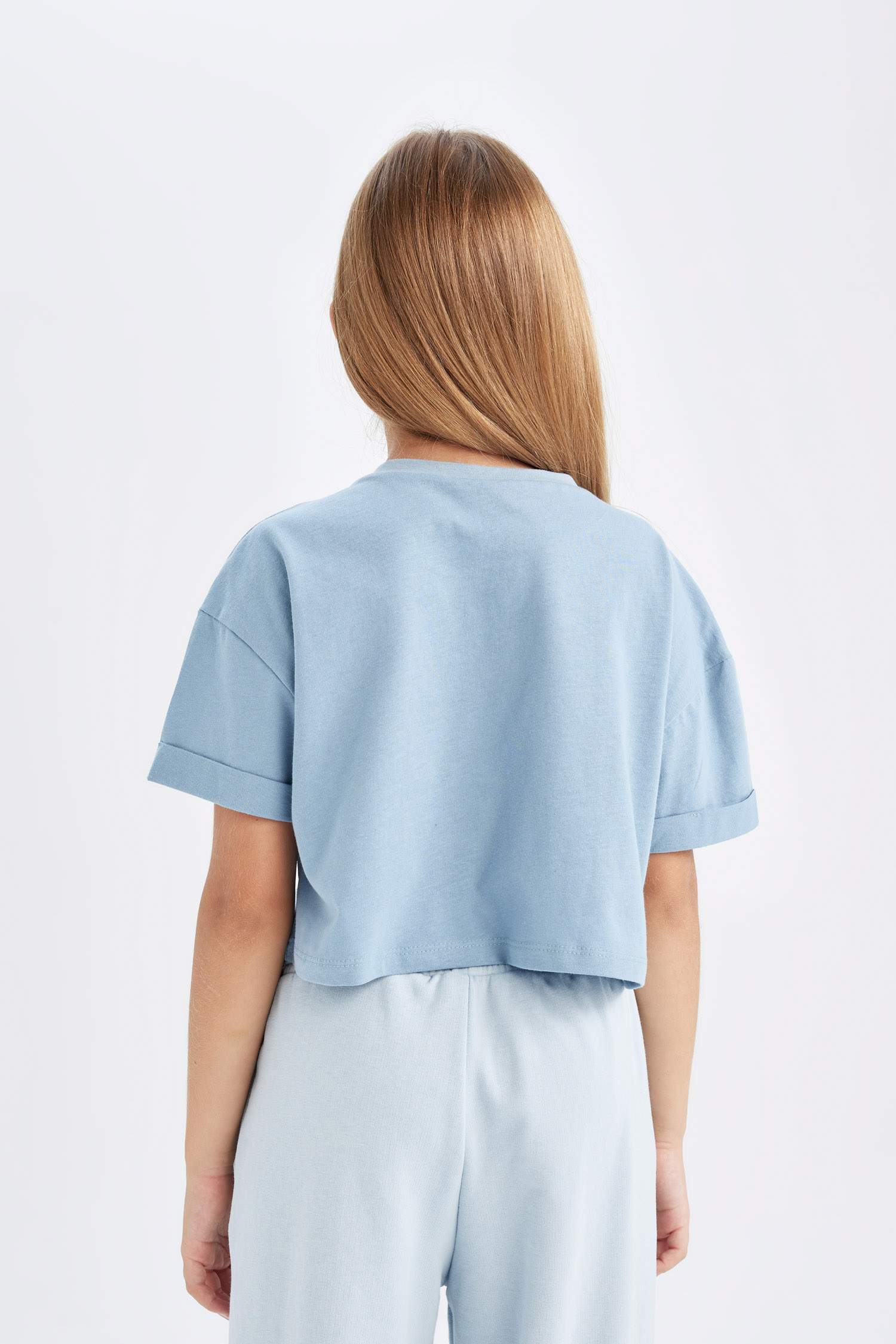 تيشيرت كروب بناتي نص ردن مطبوع بياخة مستديرة