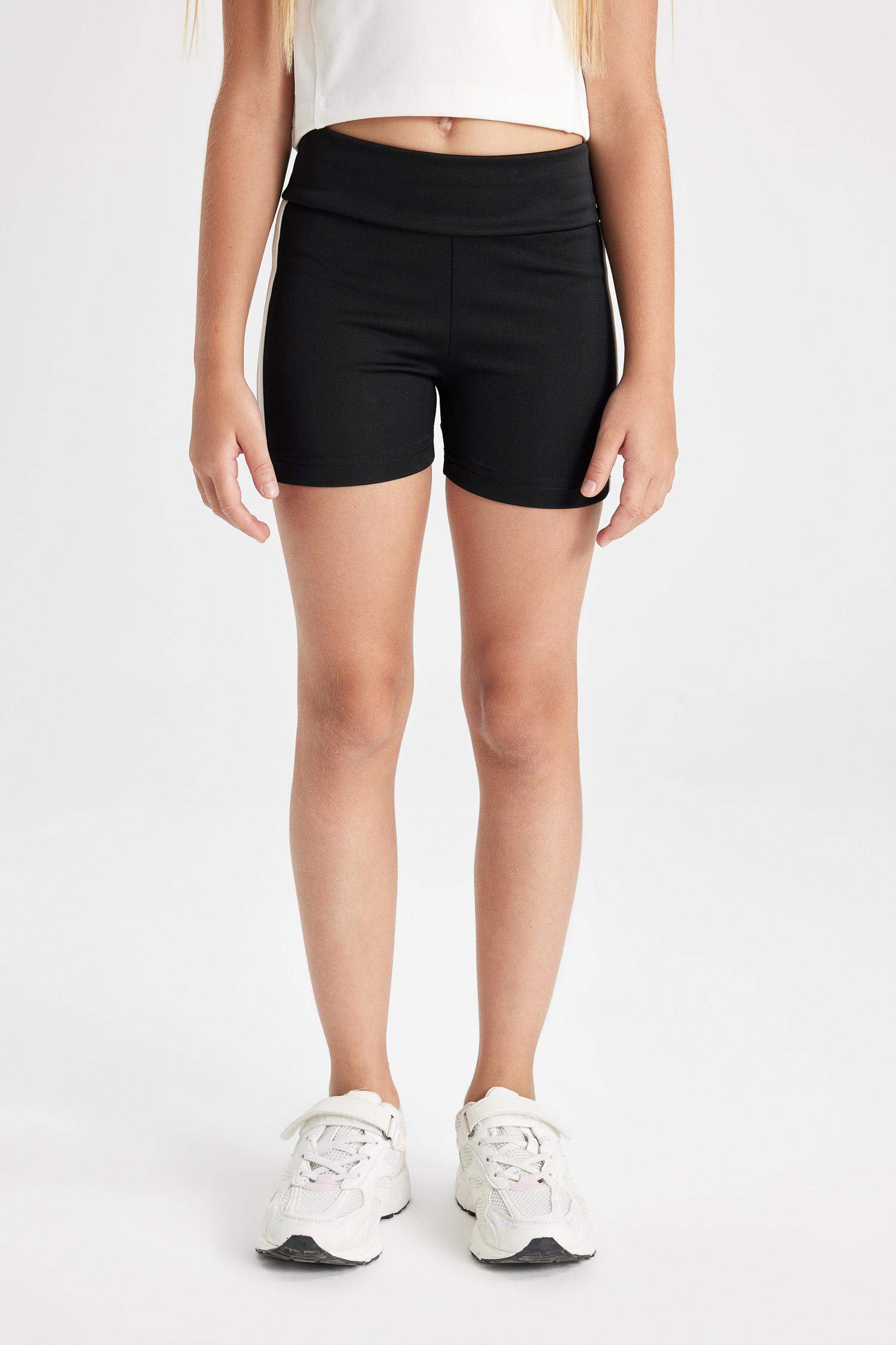 ستريج قصير بناتي