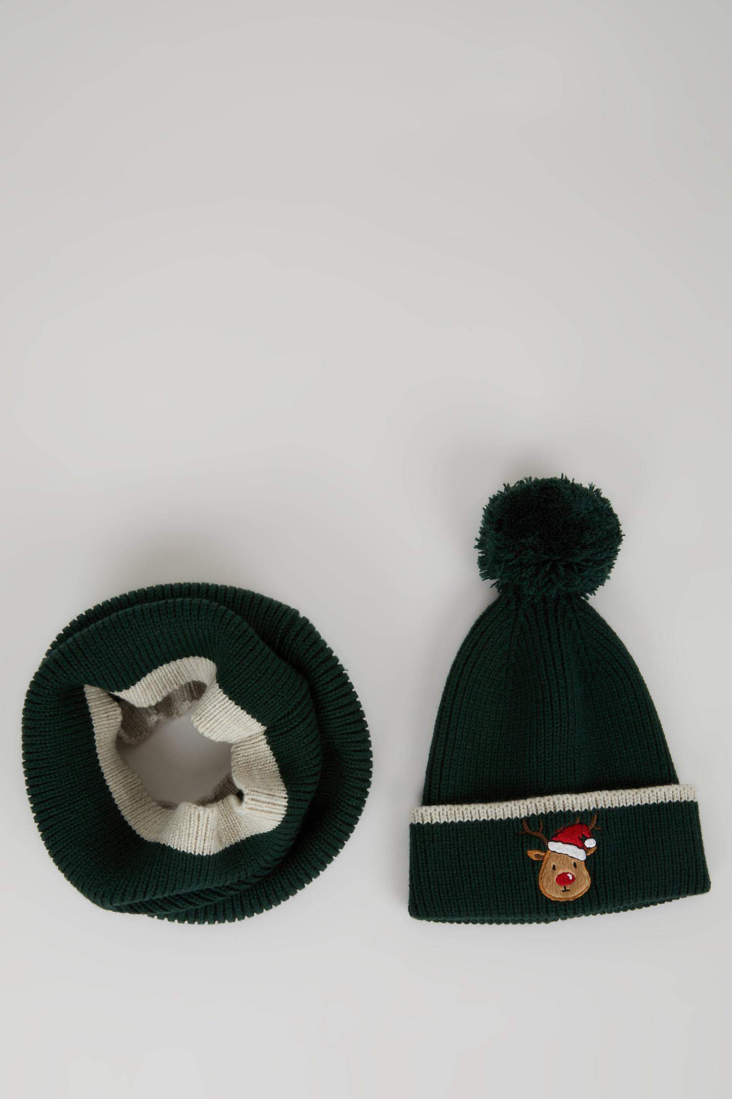 Ұлдарға кестелеу трикотаж 2 мойынорағыш