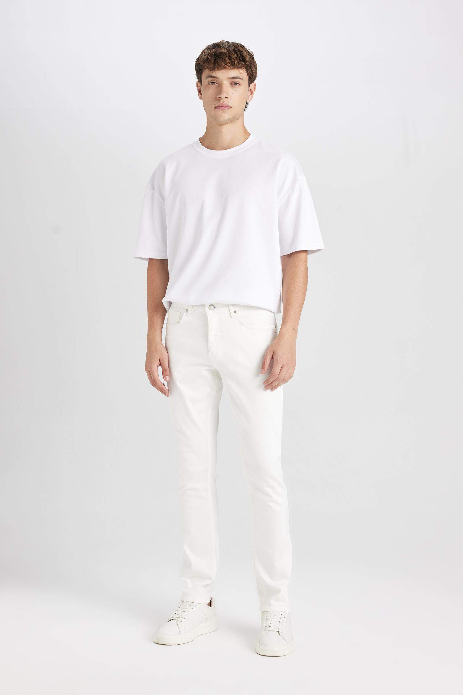 Pedro Slim Fit Normal Waist Narrow Leg Jeans