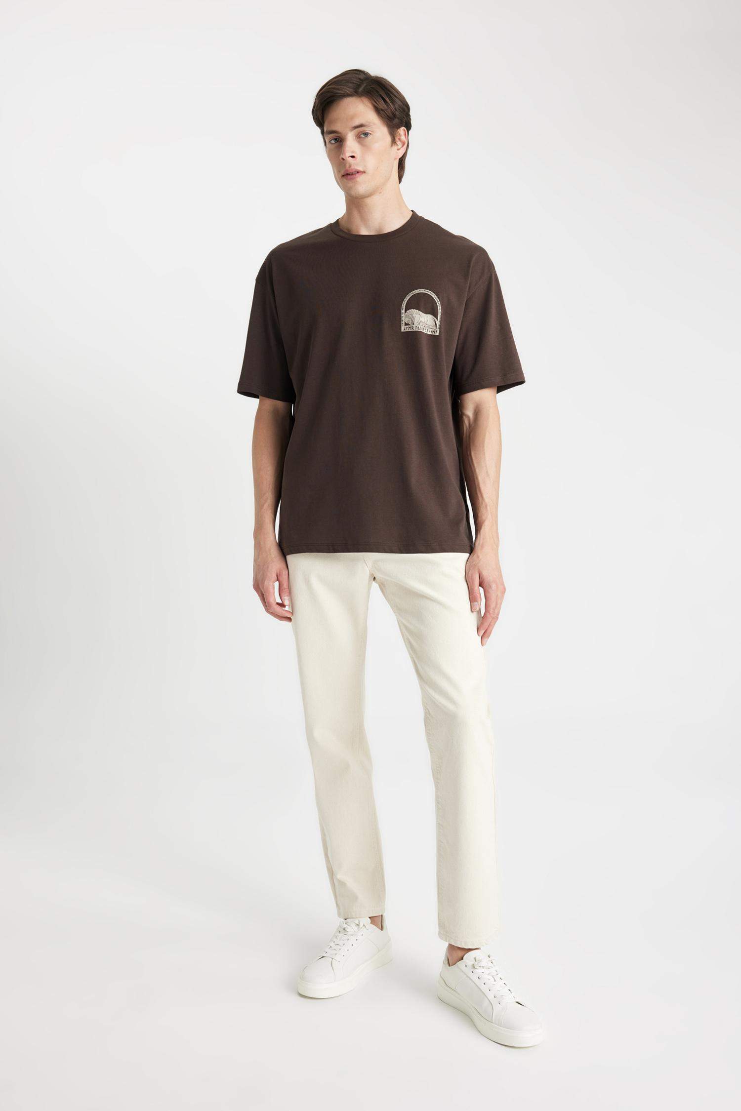 بنطلون جينز قصة مستقيمة وخصر عادي