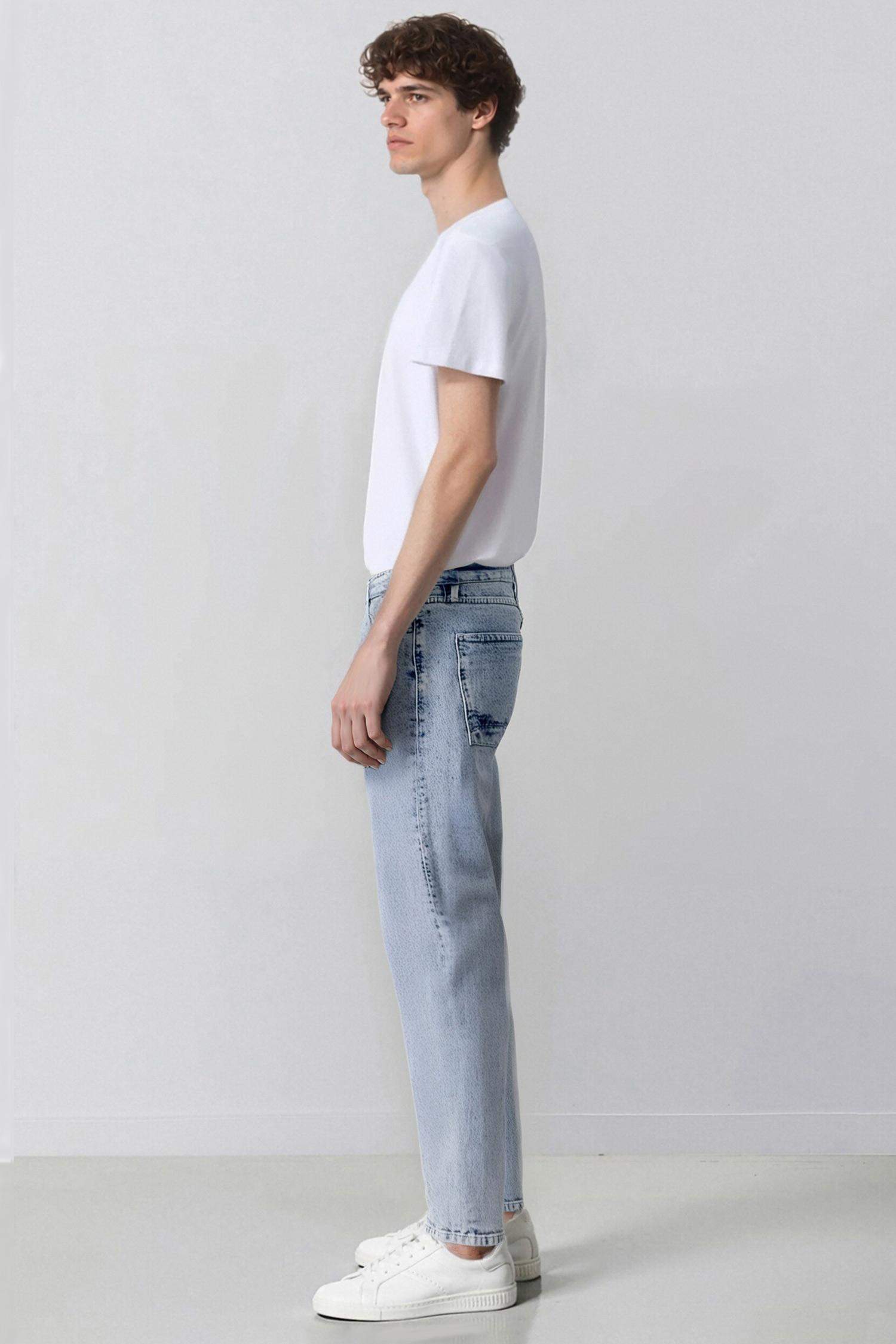 Slim Tapered Fit Dar Kalıp Normal Bel Daralan Paça Jean Pantolon