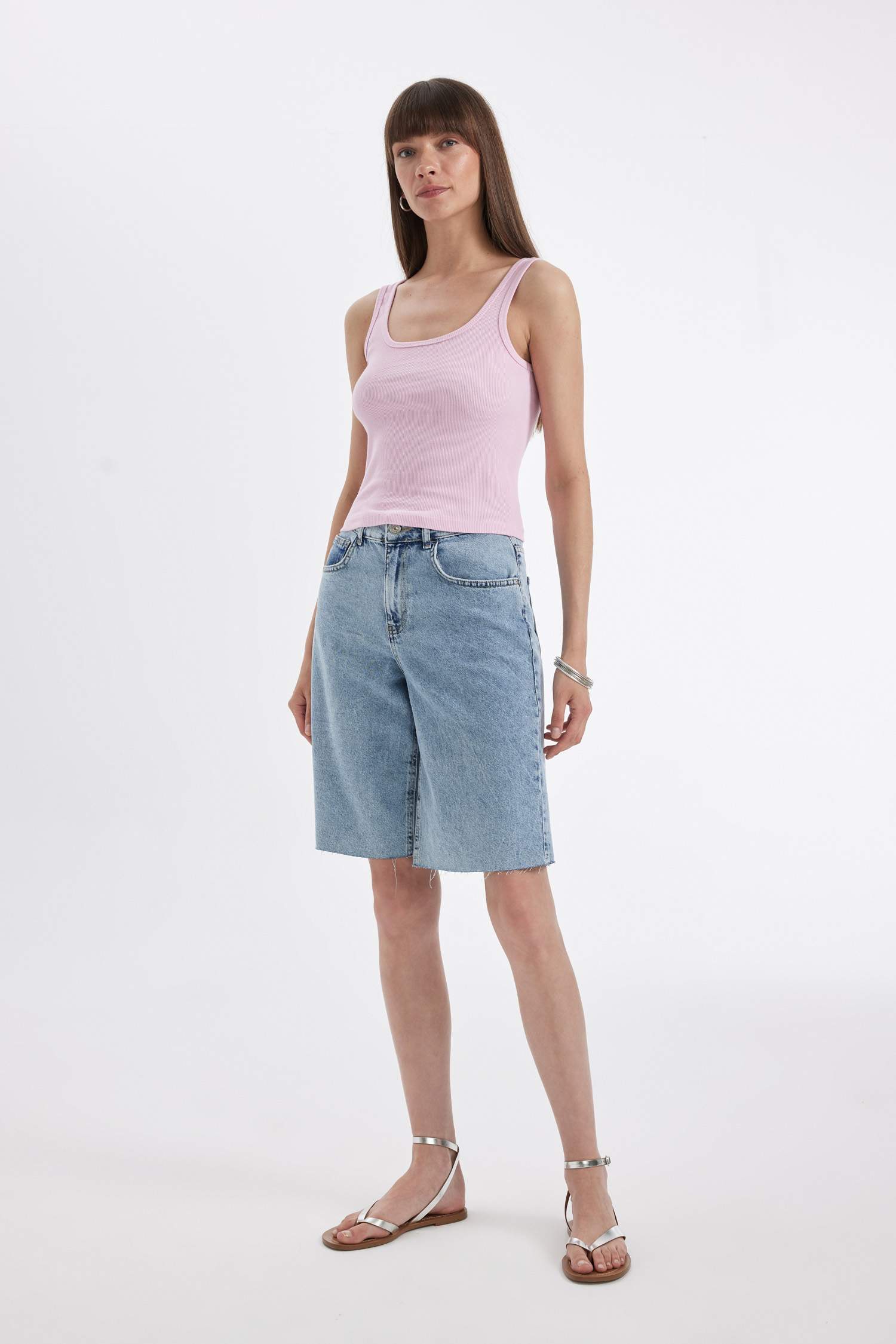 تانك توب مضلع سليم فيت بياقة مربعة