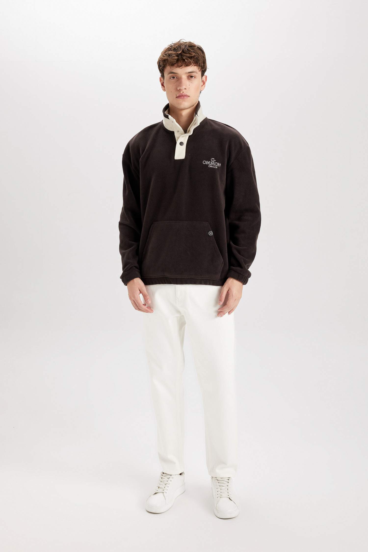 Boxy Fit Snap Closure Stand Collar Polar Sweatshirt