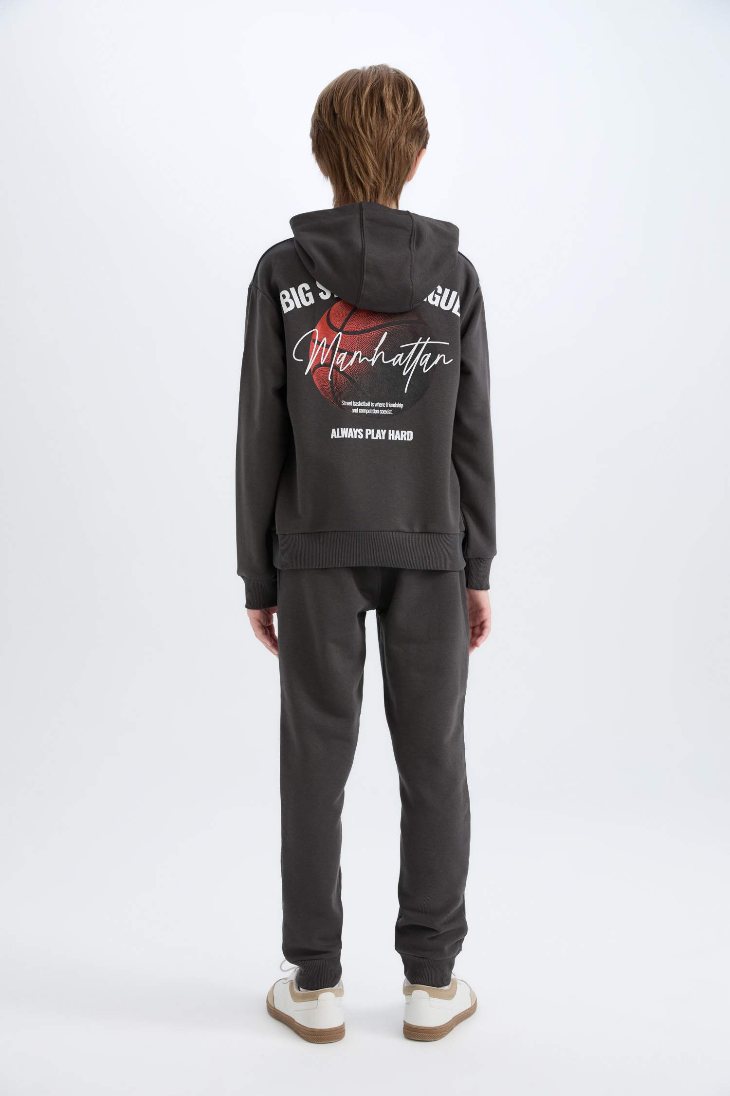 Erkek Çocuk 2'li Takım Kapüşonlu Baskılı Sweatshirt Beli Lastikli Eşofman Altı