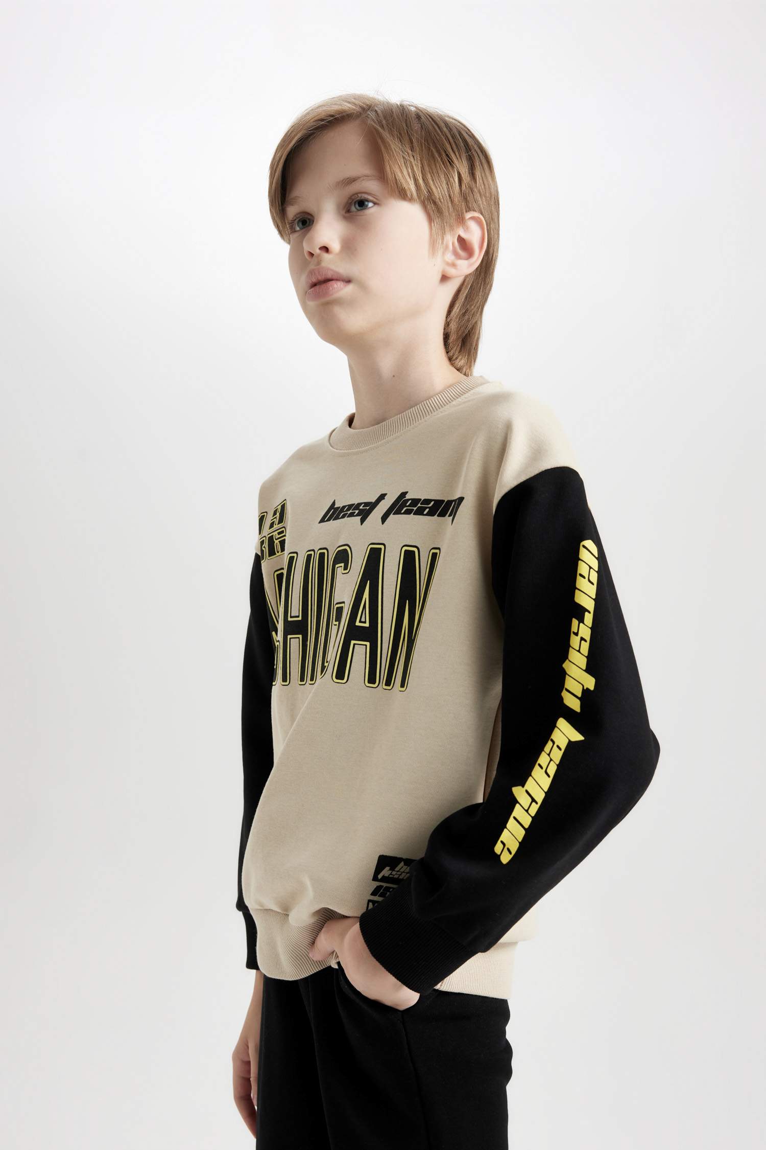 Erkek Çocuk 2'li Takım Baskılı Sweatshirt Beli Lastikli Jogger Eşofman Altı