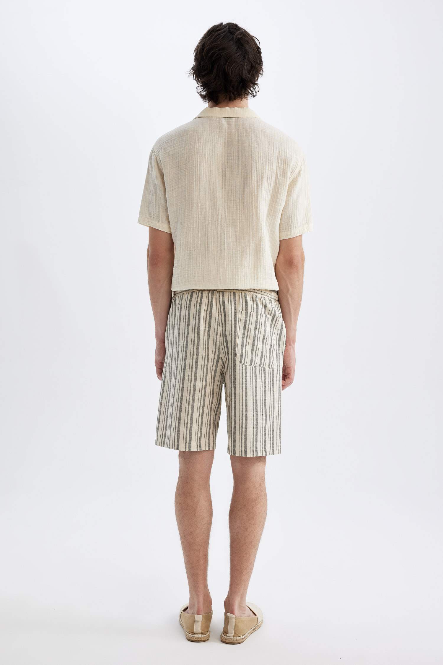 شورت قطن قصة عادية