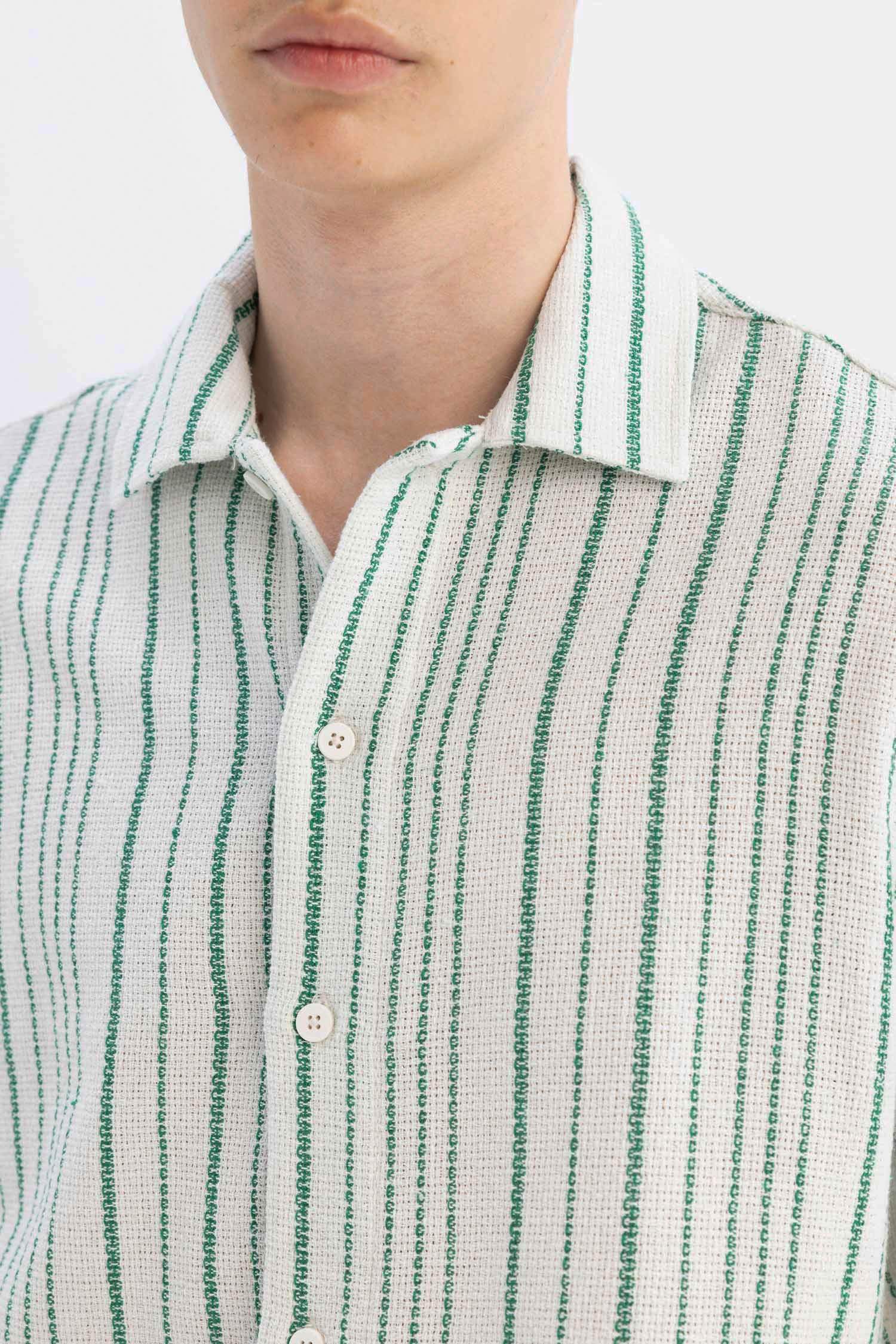 Relax Fit Striped Short Sleeve Shirt