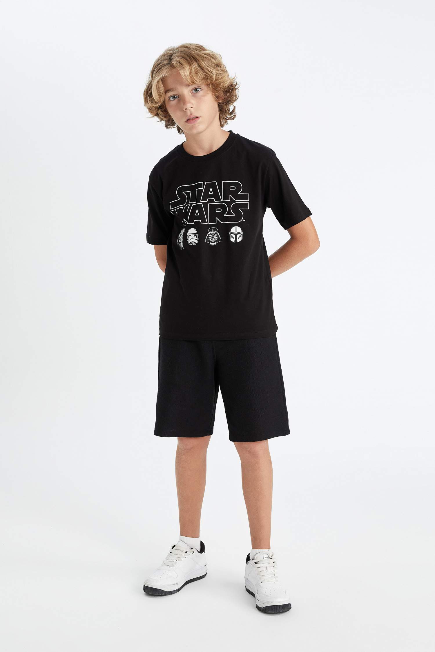 Erkek Çocuk Star Wars Bisiklet Yaka Kısa Kollu Tişört