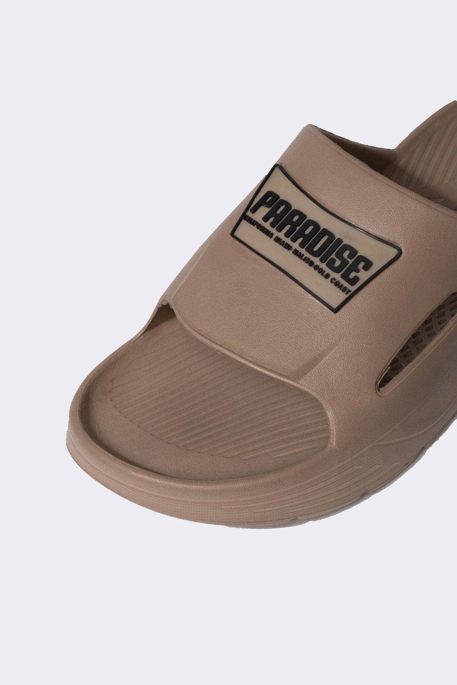 شبشب ولادي إيفا بكعب عالي سليب أون