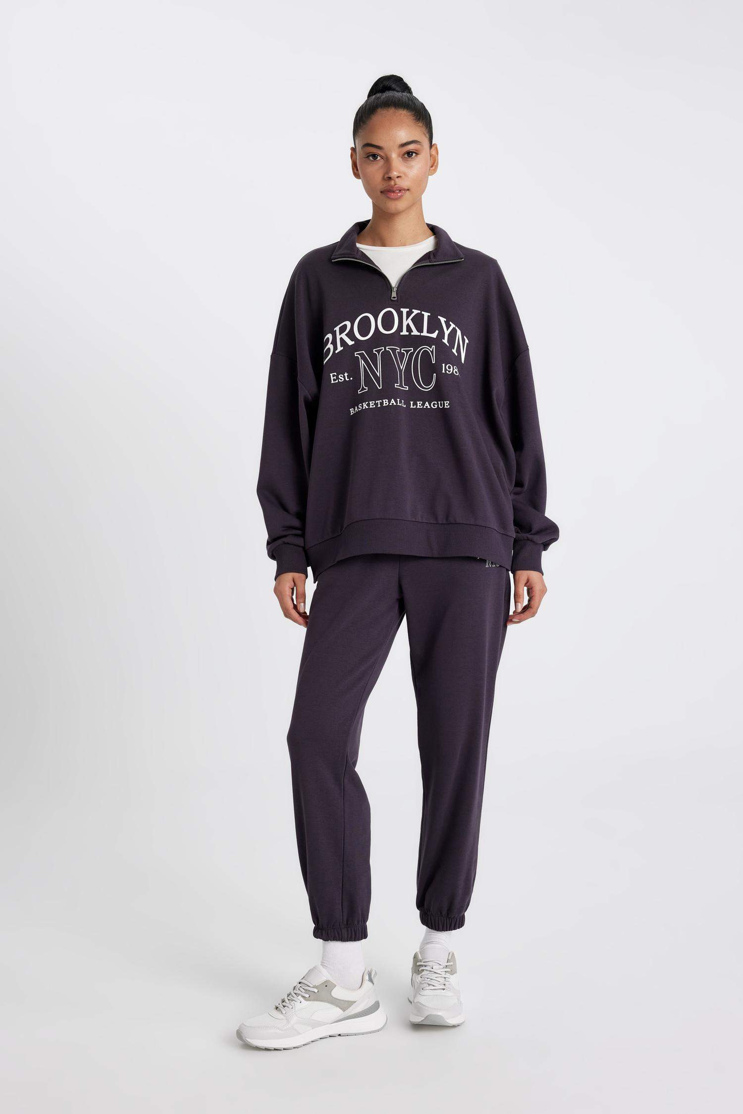 DeFactoFit Oversize Geniş Kalıp Yarım Fermuarlı Baskılı Sporcu Sweatshirt