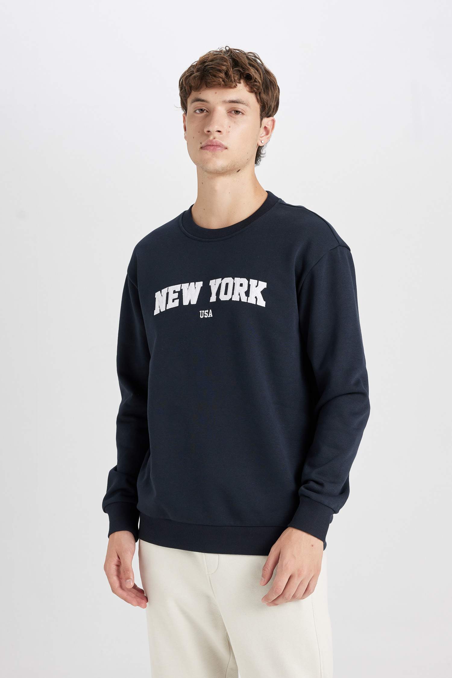 Relax Fit Bisiklet Yaka Baskılı Kalın Sweatshirt