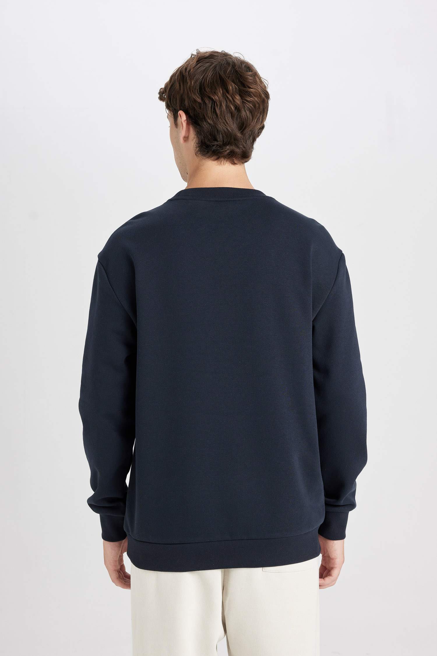 Relax Fit Bisiklet Yaka Baskılı Kalın Sweatshirt