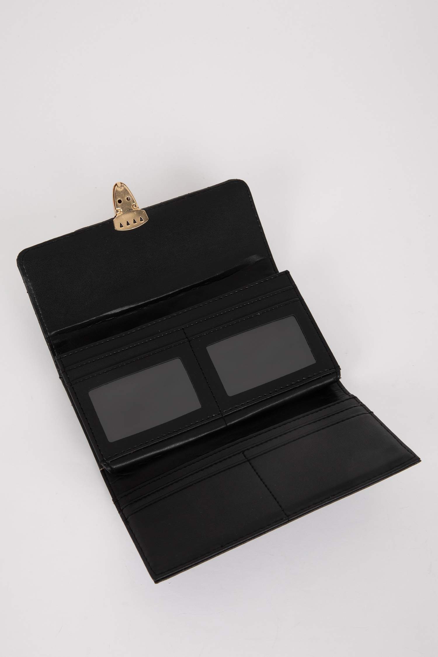 Woman Quilted Faux Leather Wallet