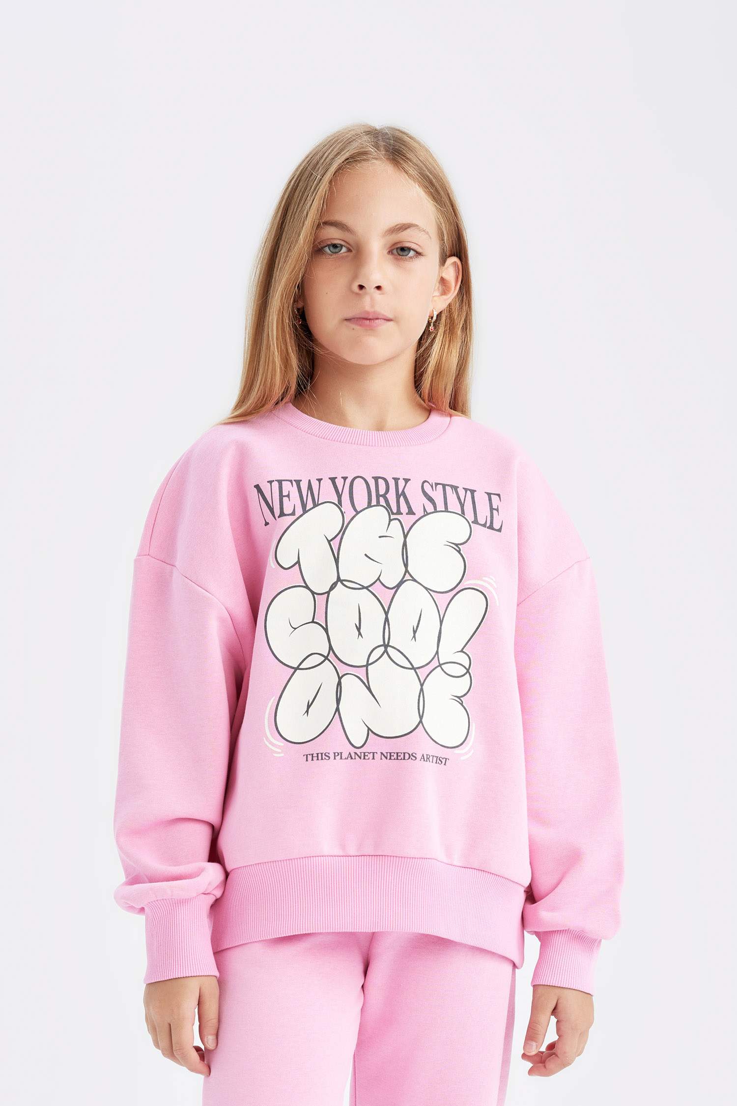 طقم بناتي سويت شيرت وسويت بانتس تقيل - قطعتين