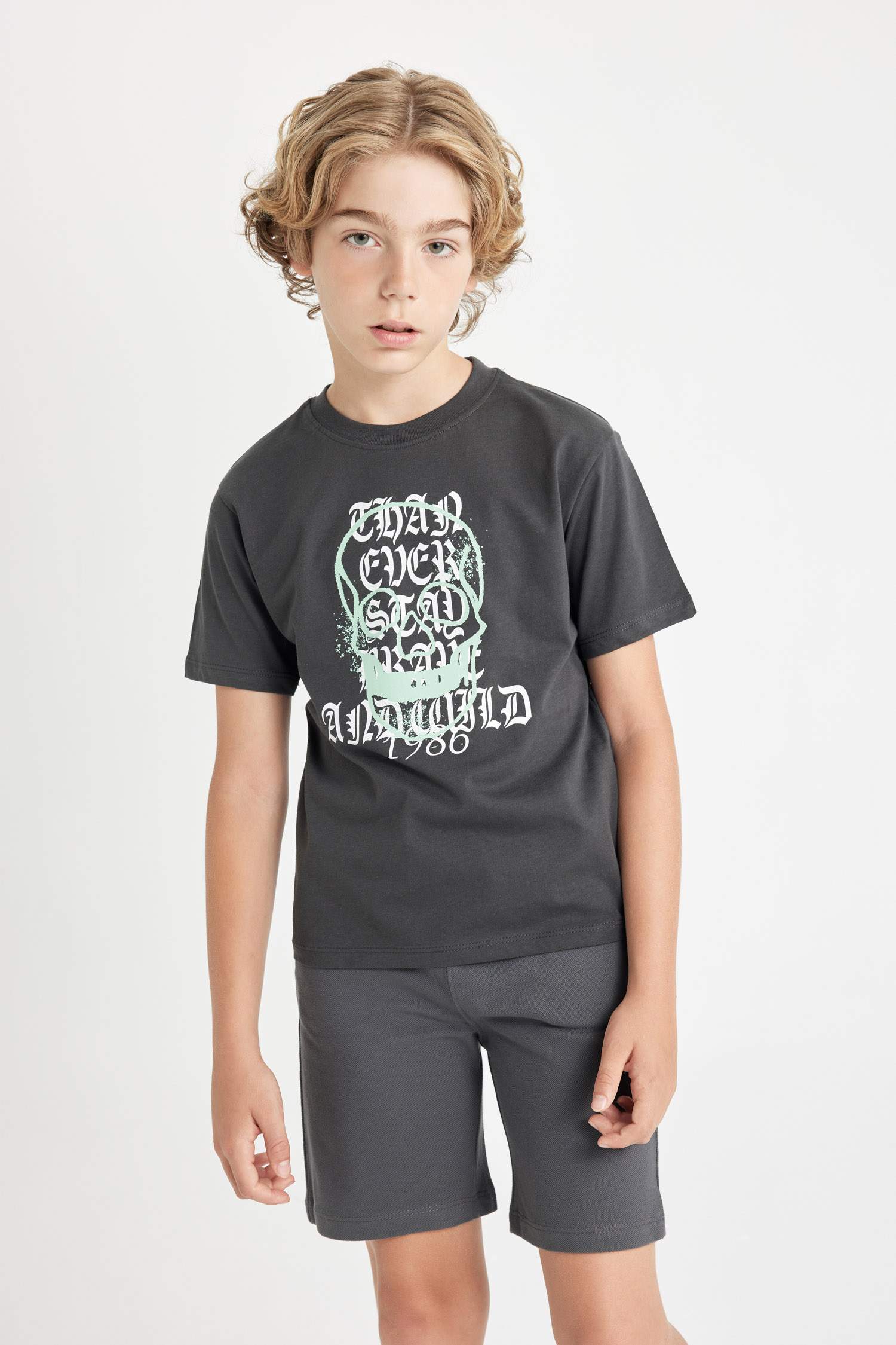 تيشيرت ولادي نص ردن مطبوع