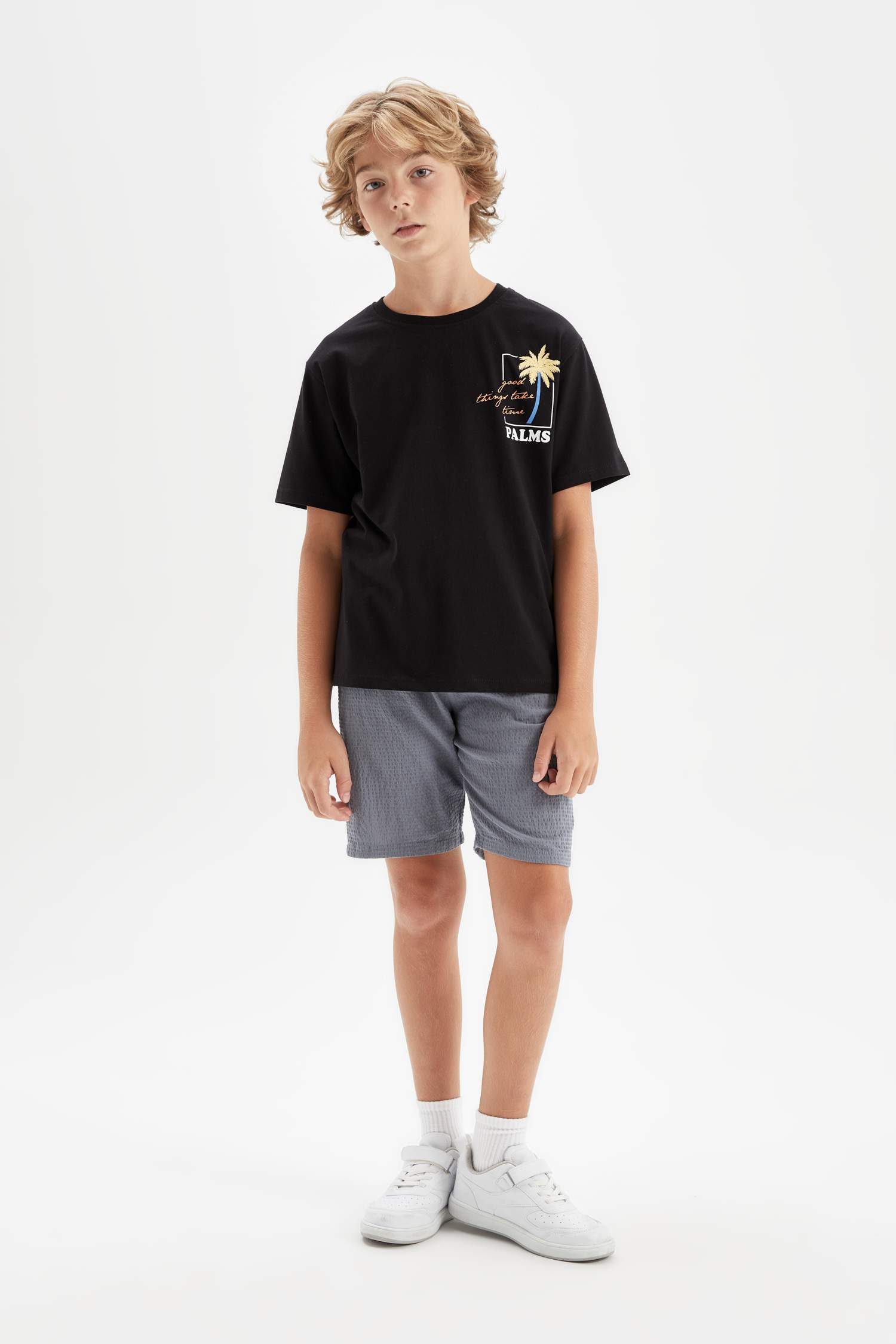 تي شيرت ولادي نص ردن مطبوع قصة عادية