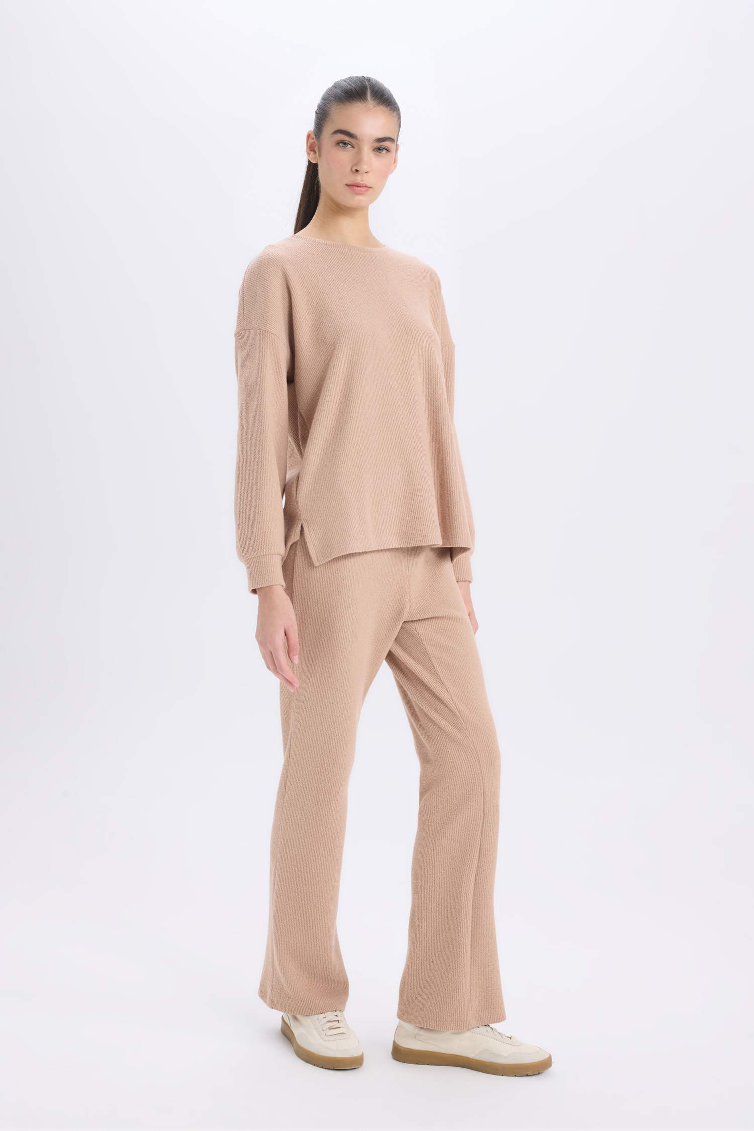 Regular Fit Basic Top Bottom 2 Piece Pajama Set