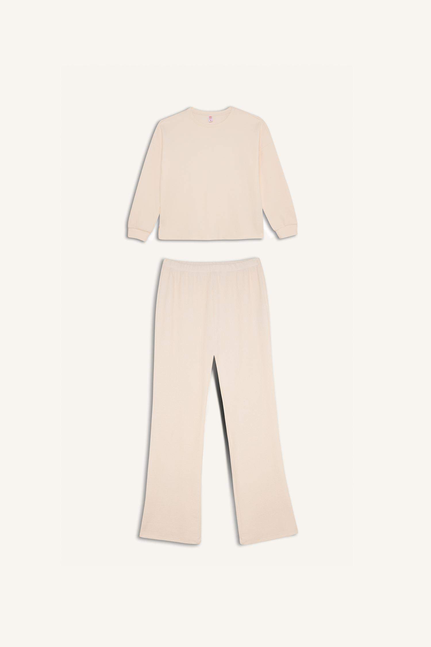 Regular Fit Basic Top Bottom 2 Piece Pajama Set