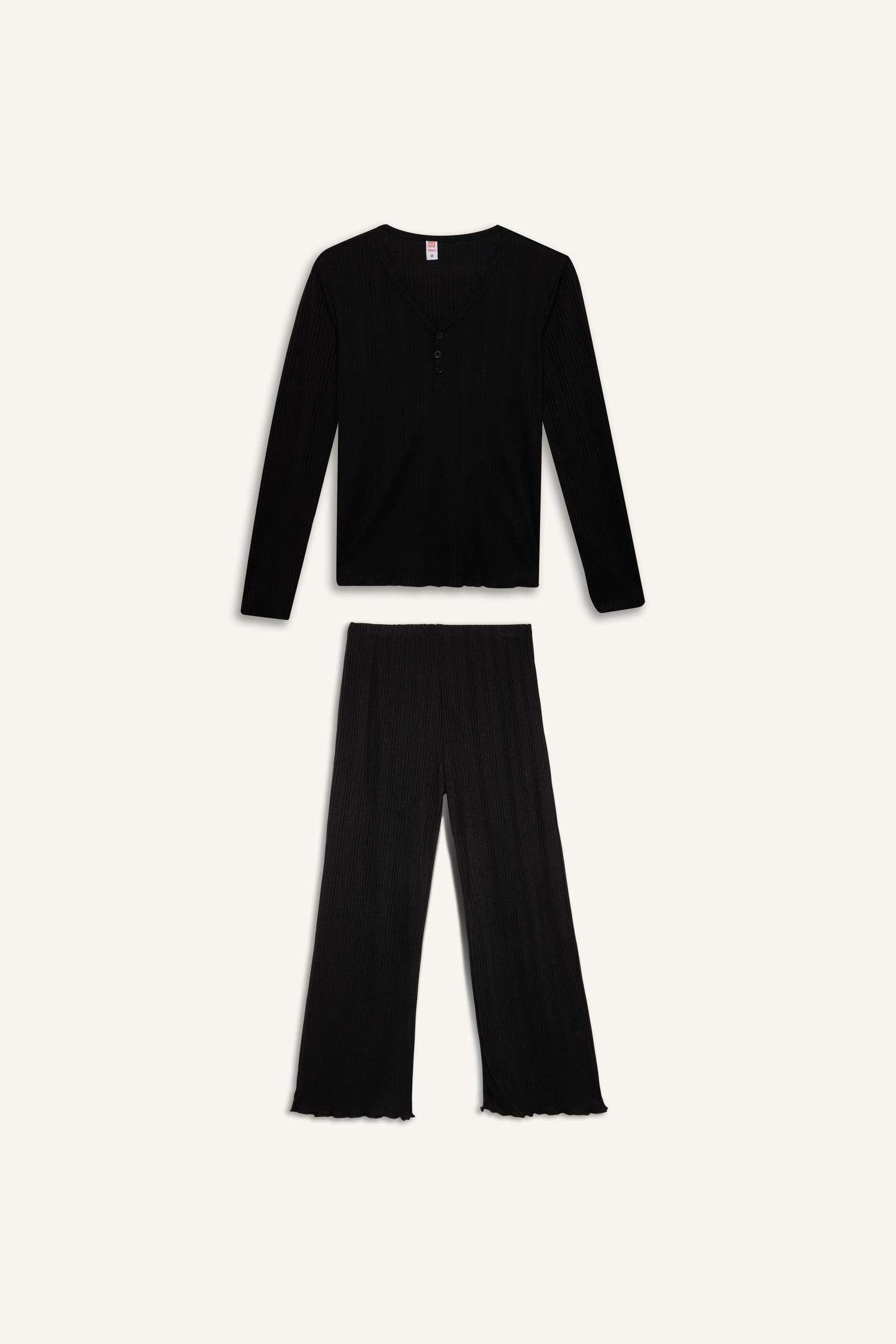 Pijama Takımı V Yaka Düğmeli Ribana Uzun Kollu Üst Beli Lastikli Geniş Paça Alt-Fall in Love