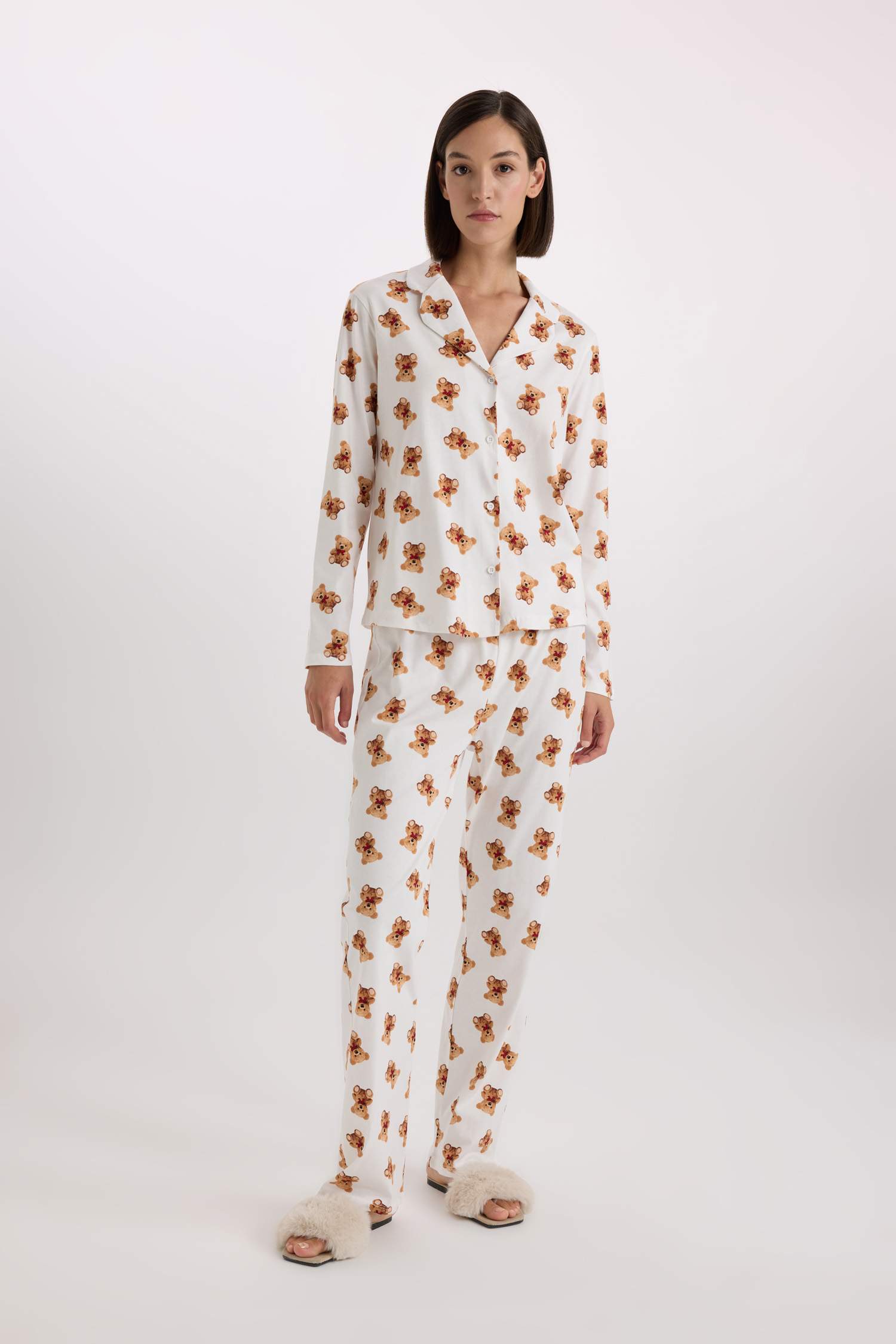 Desenli Pijama Takımı Uzun Kollu Üst Beli Lastikli Alt-Fall in Love