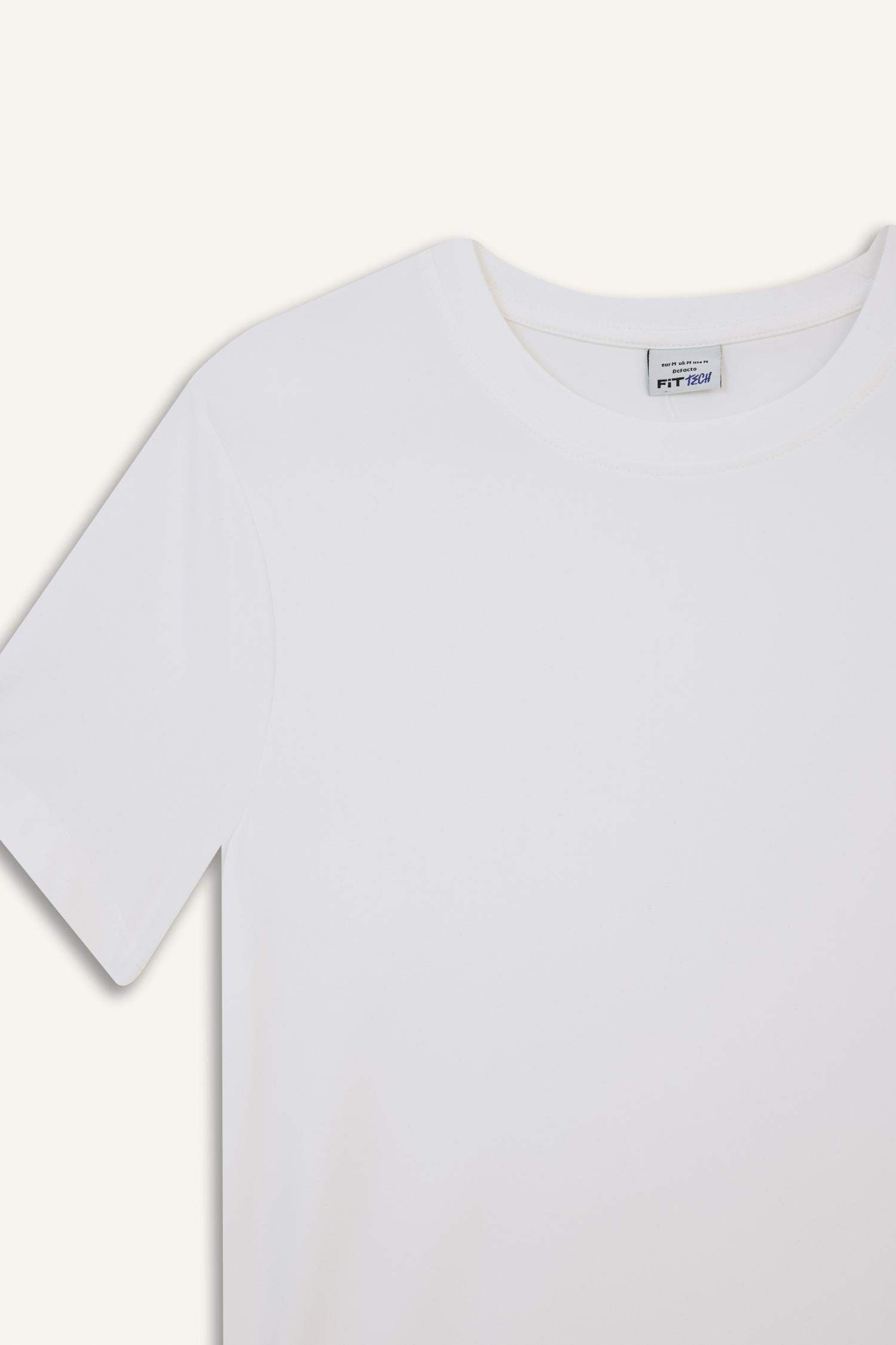 DeFactoFit Standart Fit Bisiklet Yaka Sporcu Basic Düz Kısa Kollu Beyaz Tişört