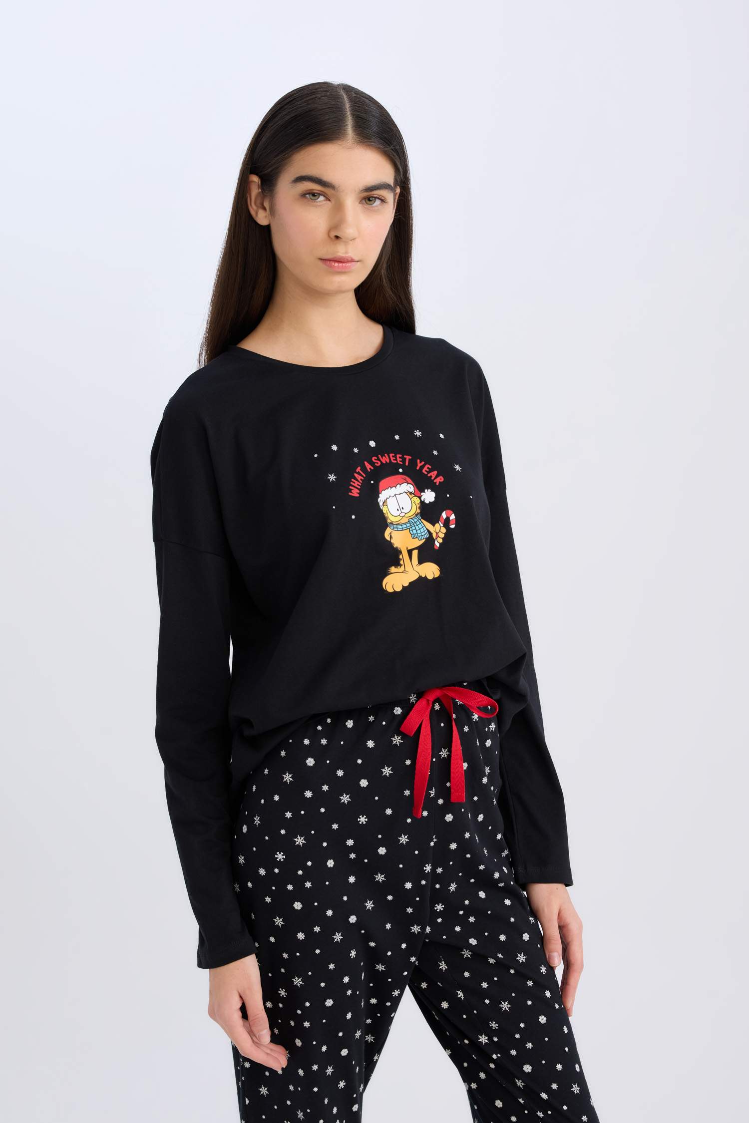 طقم بيجامة الكريسماس قصة عادية من قطعتين