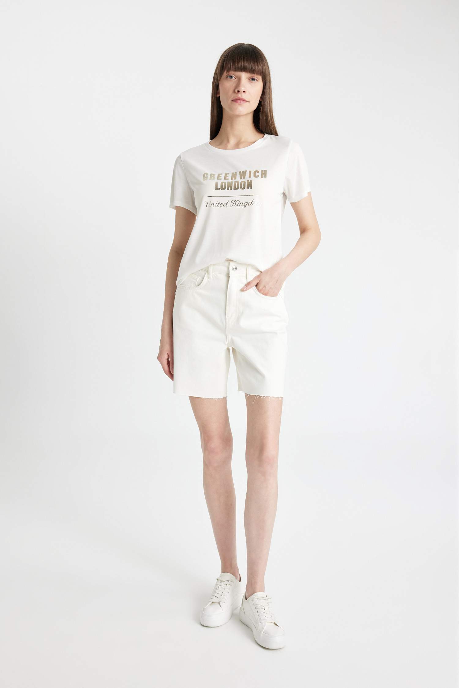 Regular Fit Crew Neck Printed Short Sleeve T-Shirt