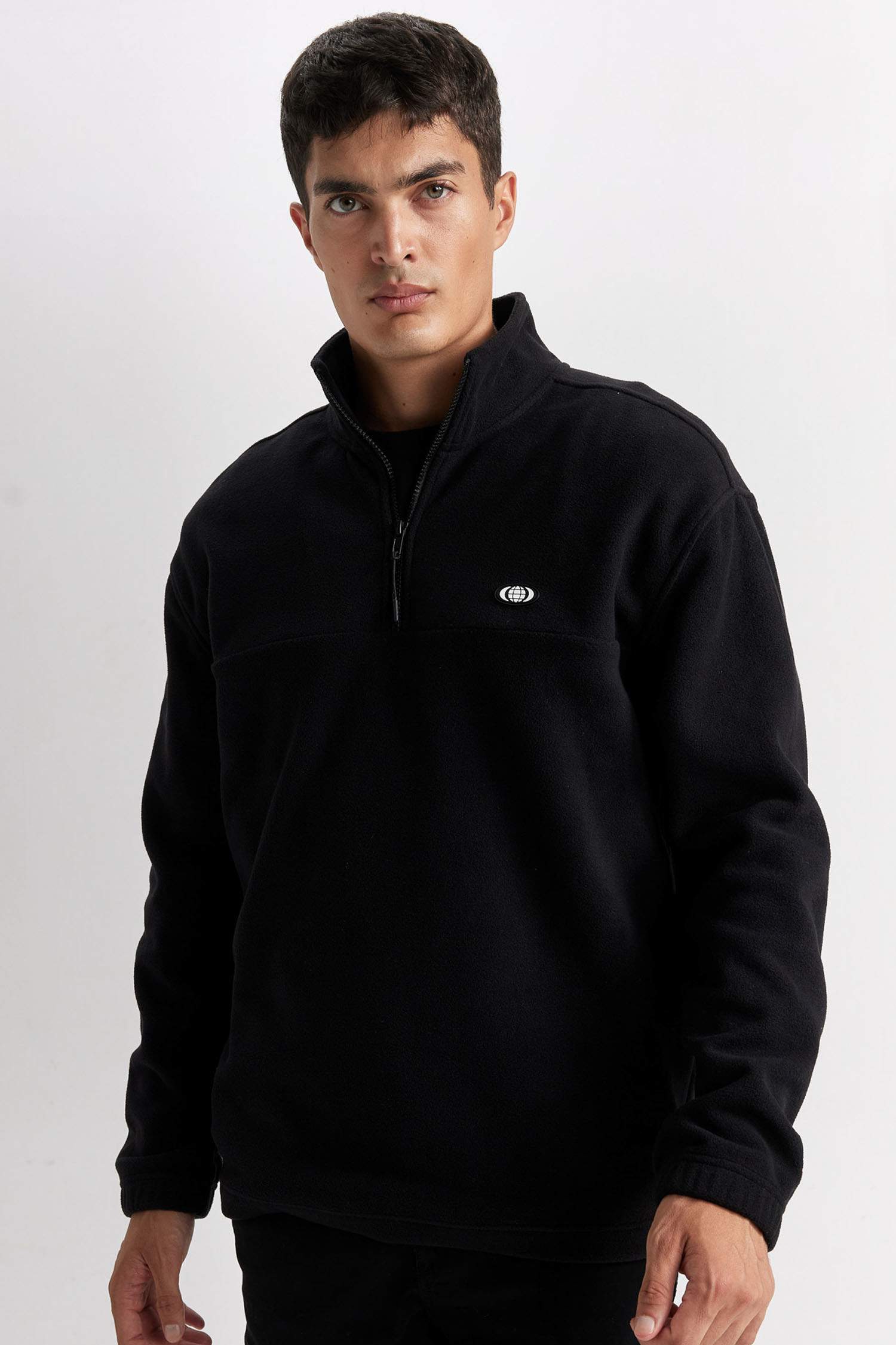 Relax Fit Long Sleeve Sweatshirt