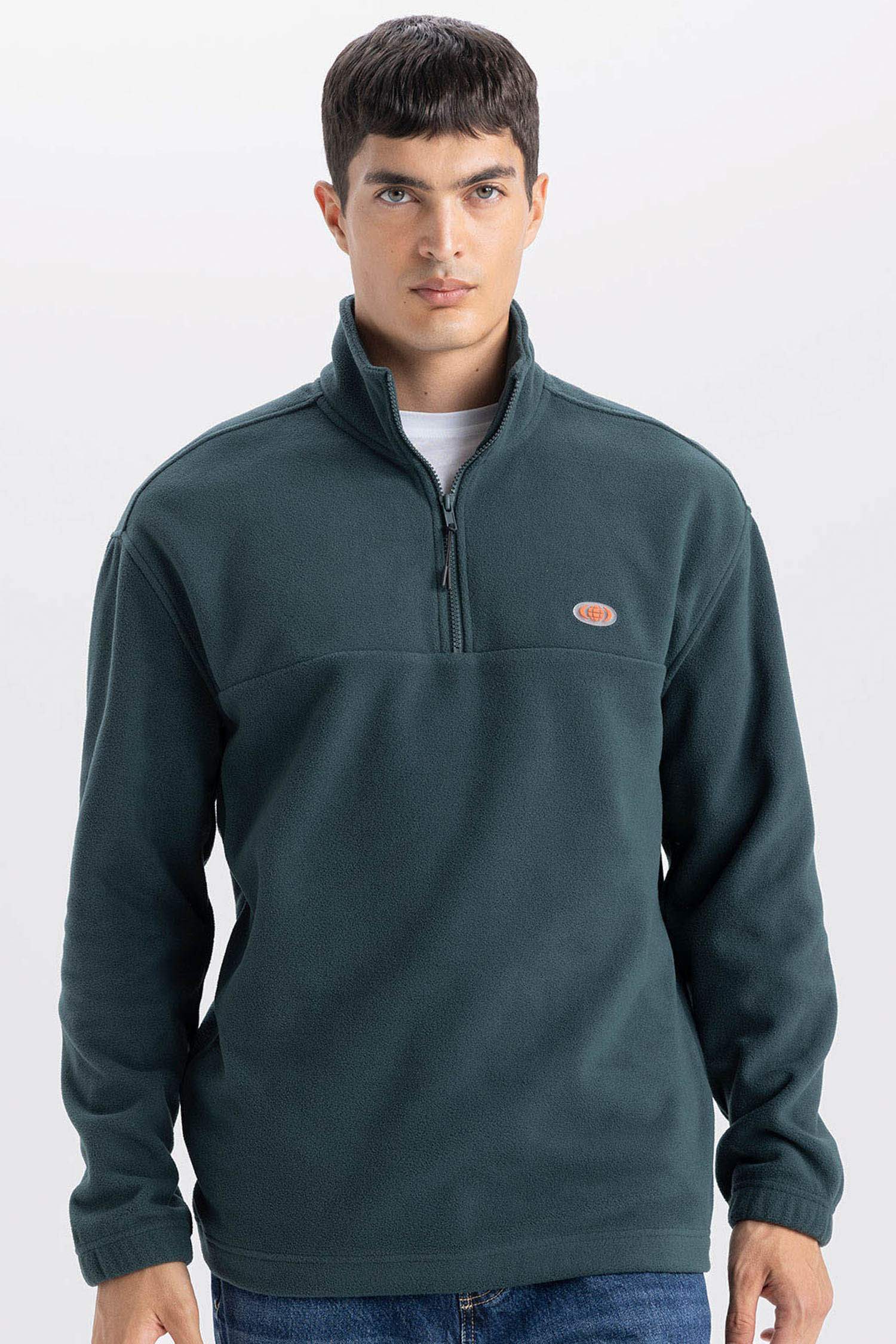 Relax Fit Dik Yaka Fermuarlı Polar Sweatshirt