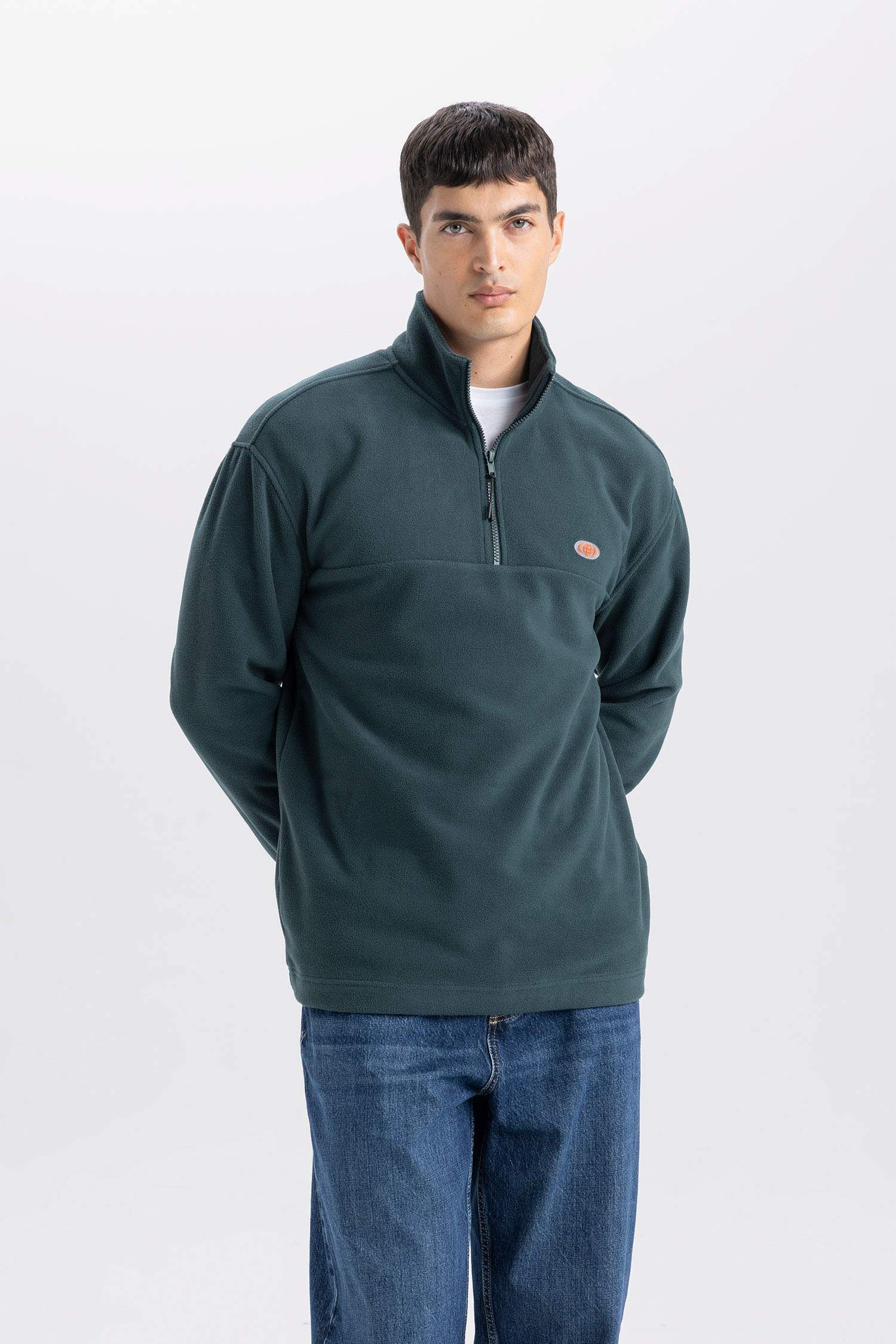 Relax Fit Dik Yaka Fermuarlı Polar Sweatshirt