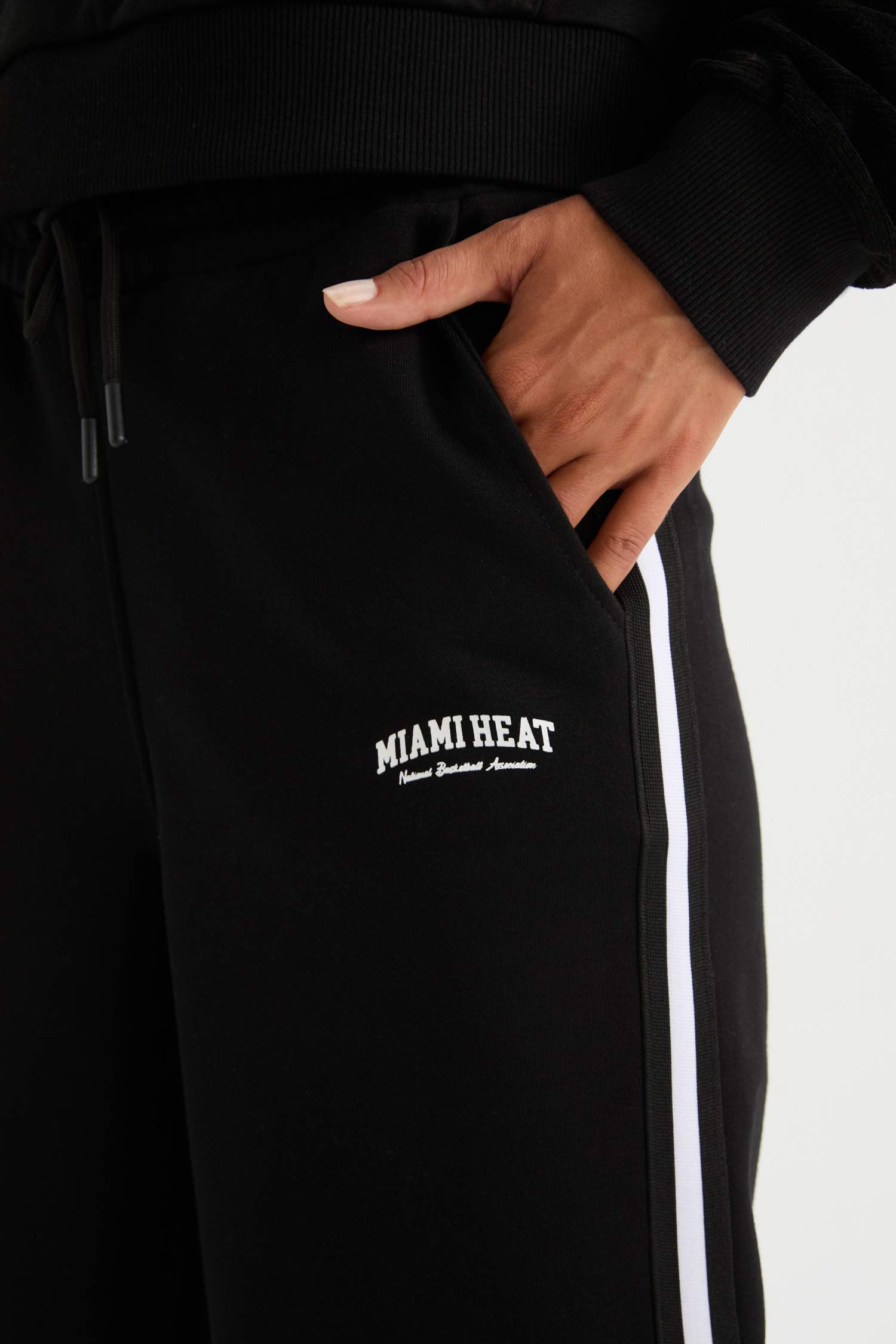 Штаны Wide Leg кроя NBA Miami Heat, DeFactoFit